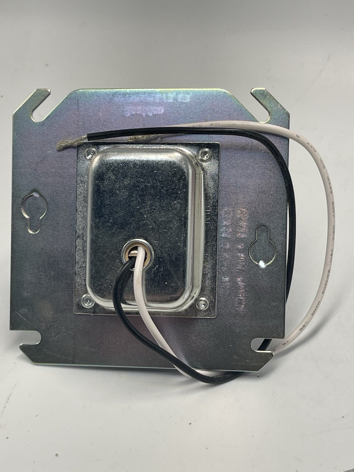 Resideo AT72D1006 Plate Mounted 120 Vac Transformer with 9 in. Lead Wires
