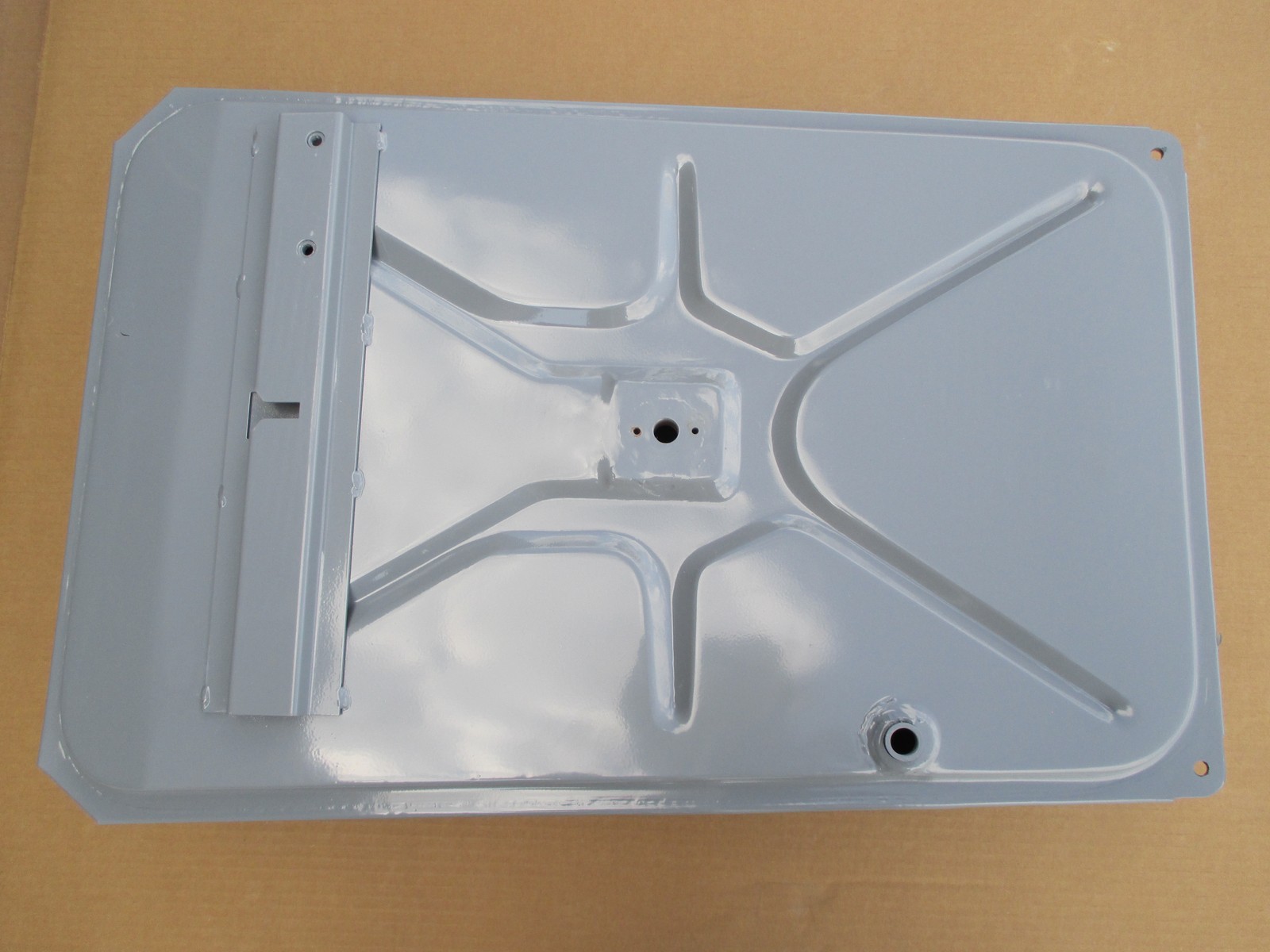 GAS TANK FOR FORD 841 850 851 860 861 871 881 900 901 940 941 950 951 960 961