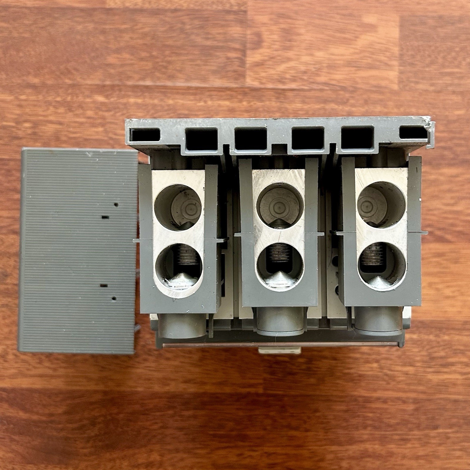 ABB SACE TMAX XT5N-400 Circuit Breaker