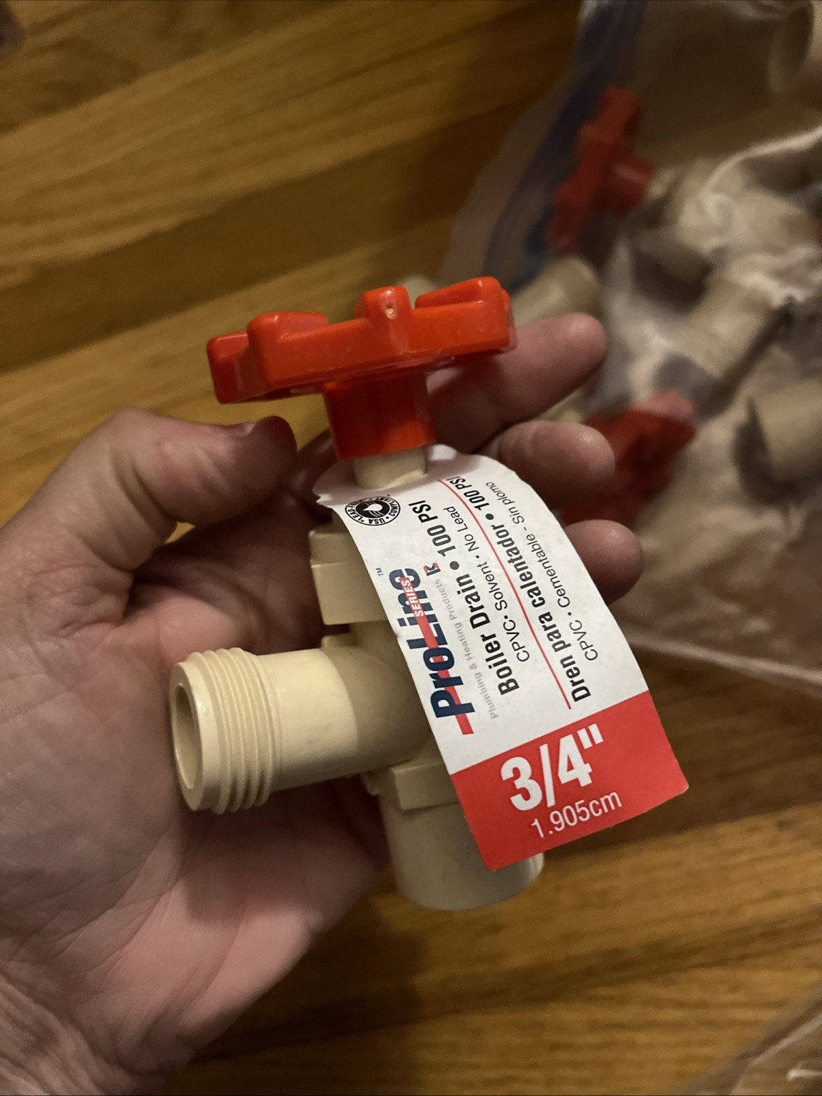 Mixed Lot of 85 Plumbing Valves – New – Please See Pictures