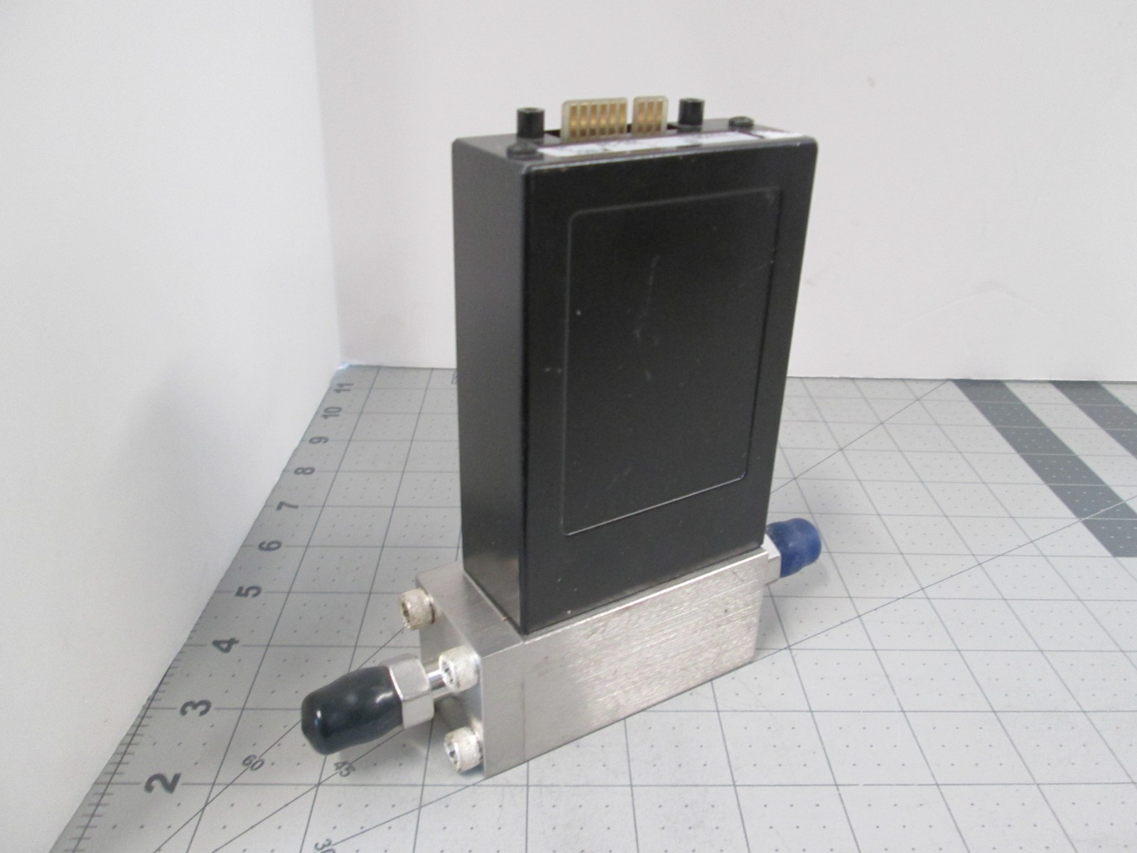 Tylan, FC-761, O2, 15 SLM, Mass Flow Controller, Used