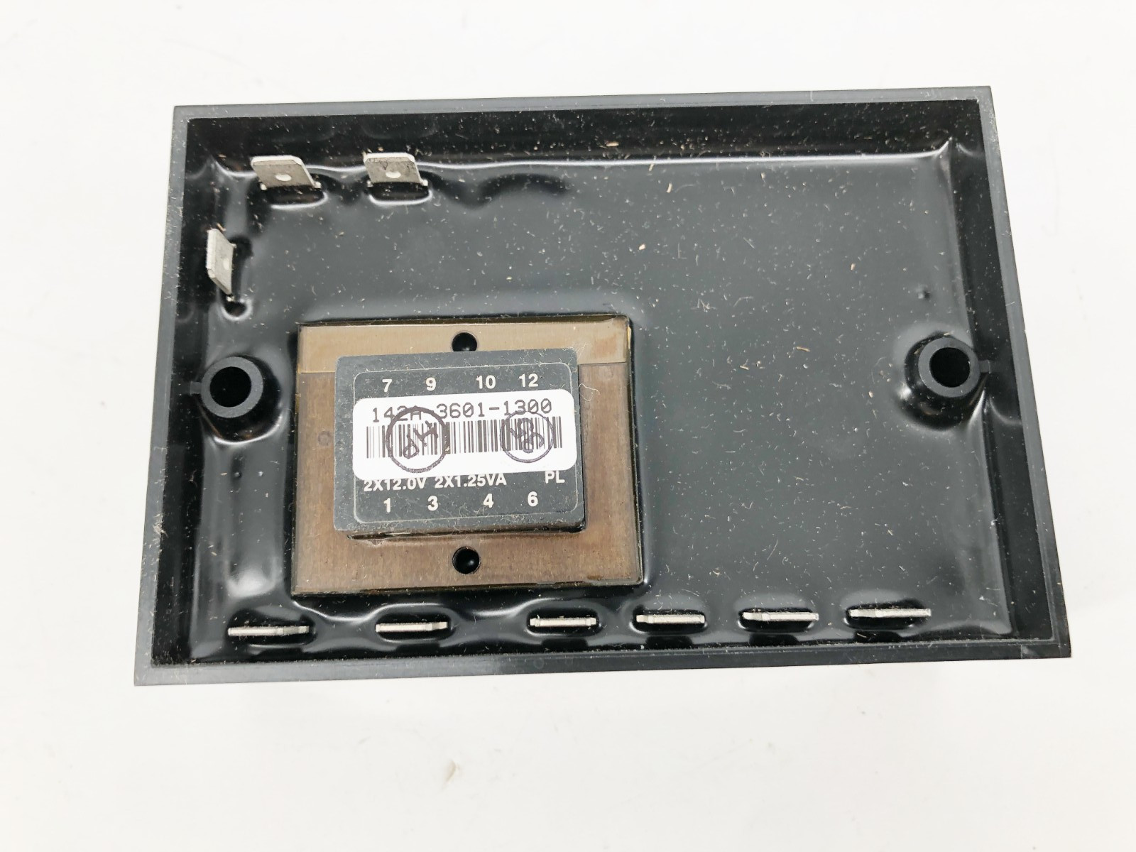New Watlow 142A-3601-1300 Safety Over-Temp Controller 225F Type J T/C 120V
