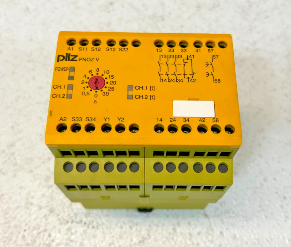 pilz PNOZ V 30s 24VDC 3n/o 1n/c 1n/ot Safety Relay 774790
