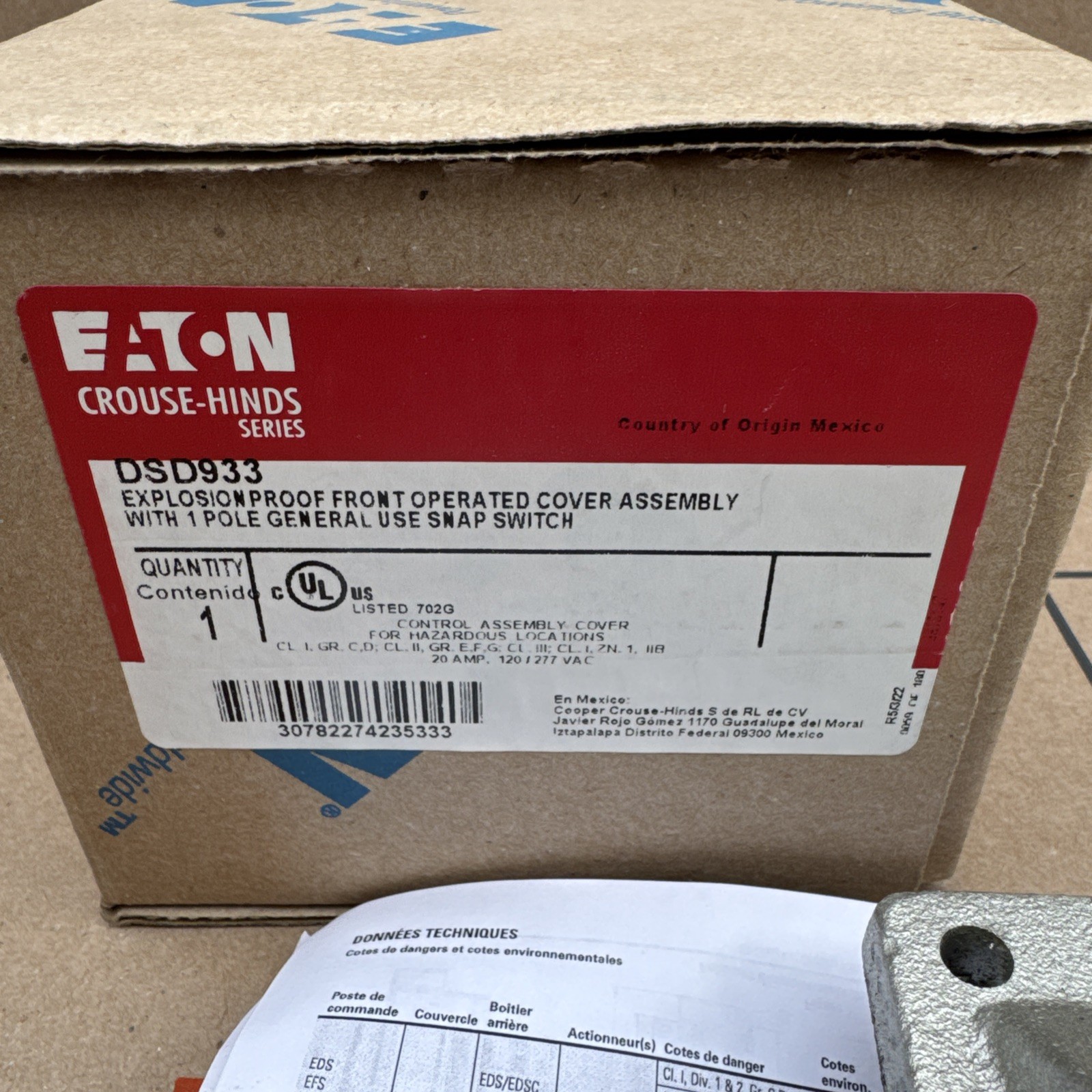 Eaton Crouse Hinds DSD933 Explosion Proof Front Operation Snap Switch Cover 1P