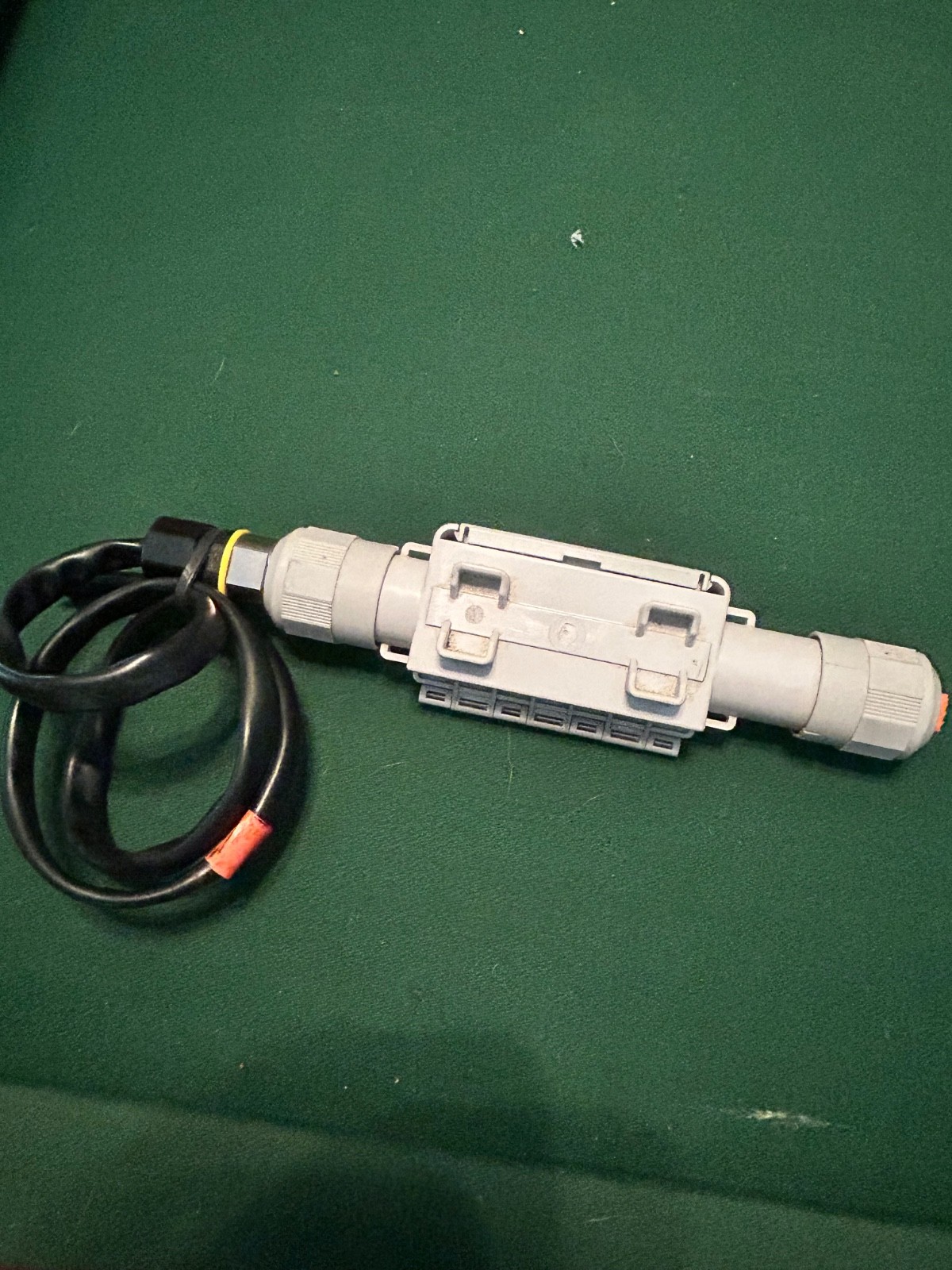 RAYCHEM RAYCLIC 3-1/8″ INCH HEATING CABLE CONNECTION