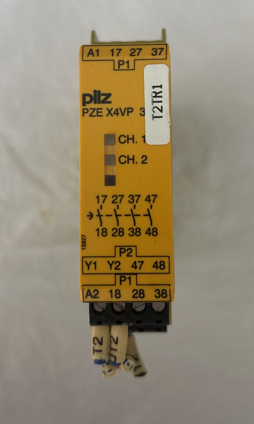 Pilz 777583 PZE X4VP 3/24VDC 4N/O FIX Safety Relay Contact Expansion Module