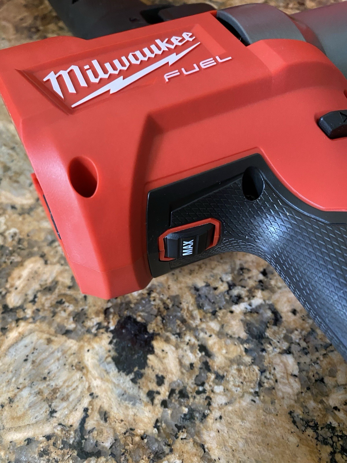 Milwaukee 2810-20 M18 FUEL Mud Mixer with 180° Handle Bare Tool