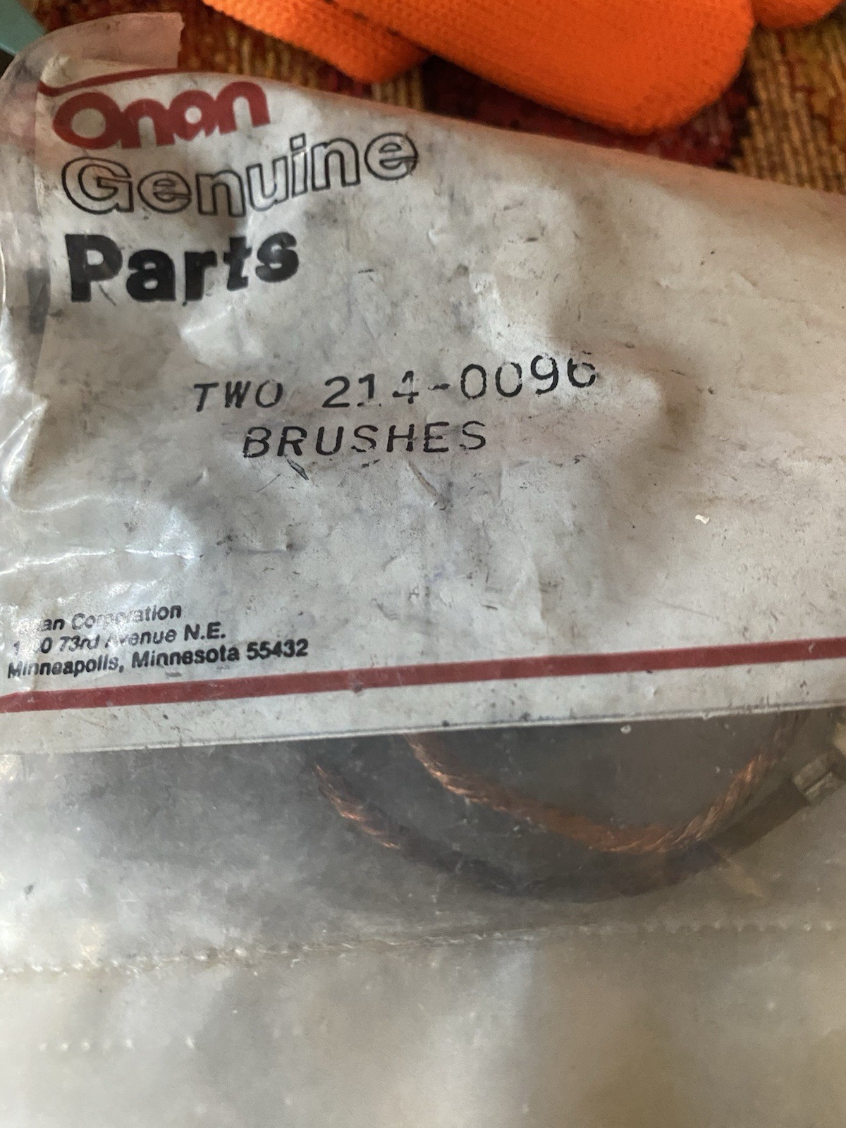 Genuine Onan Generator Brushes 214-0096 0214-0096 – Set Of 2 – New Old Stock