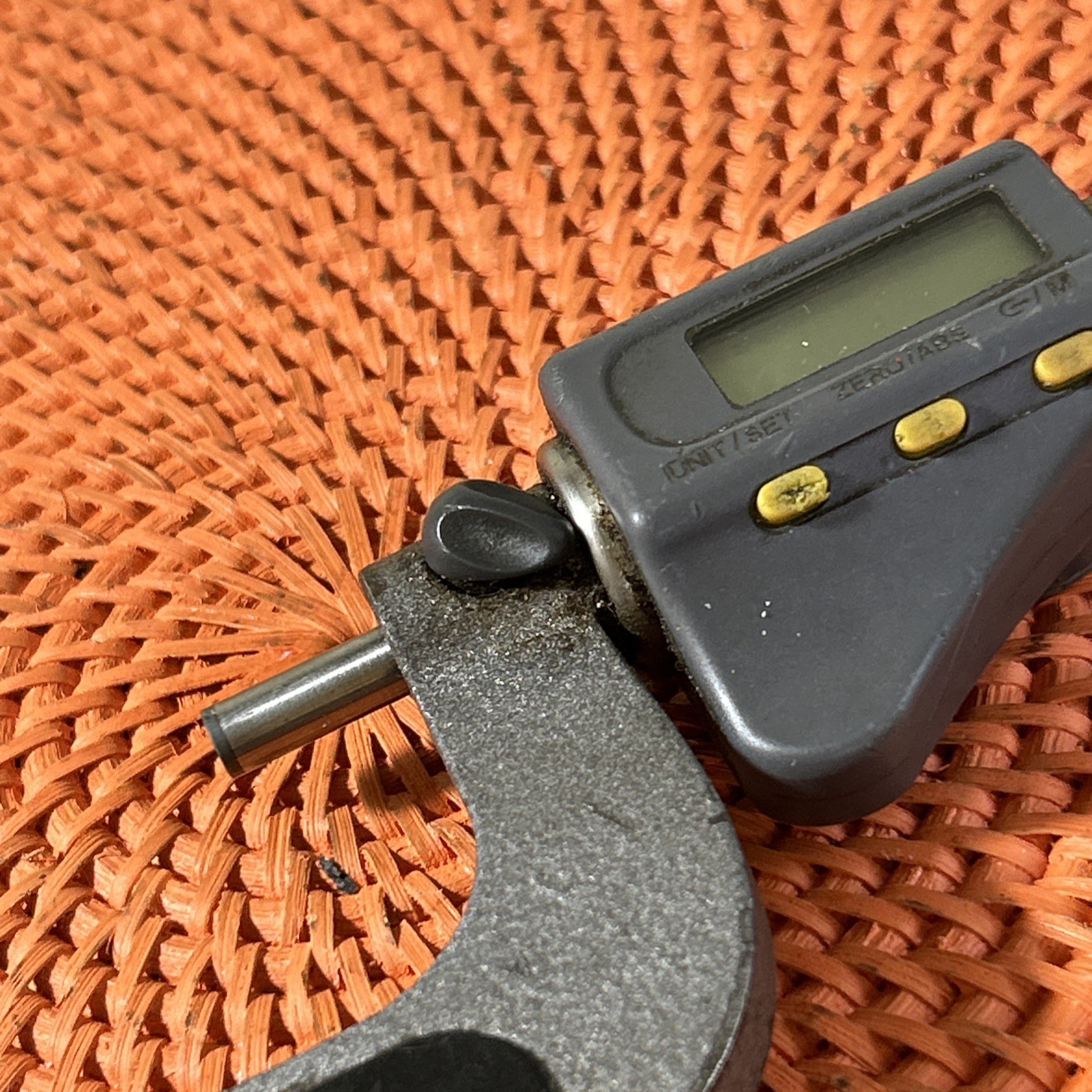 Tesa IP54 Digital V Anvil Micrometer 50-65mm (P09)