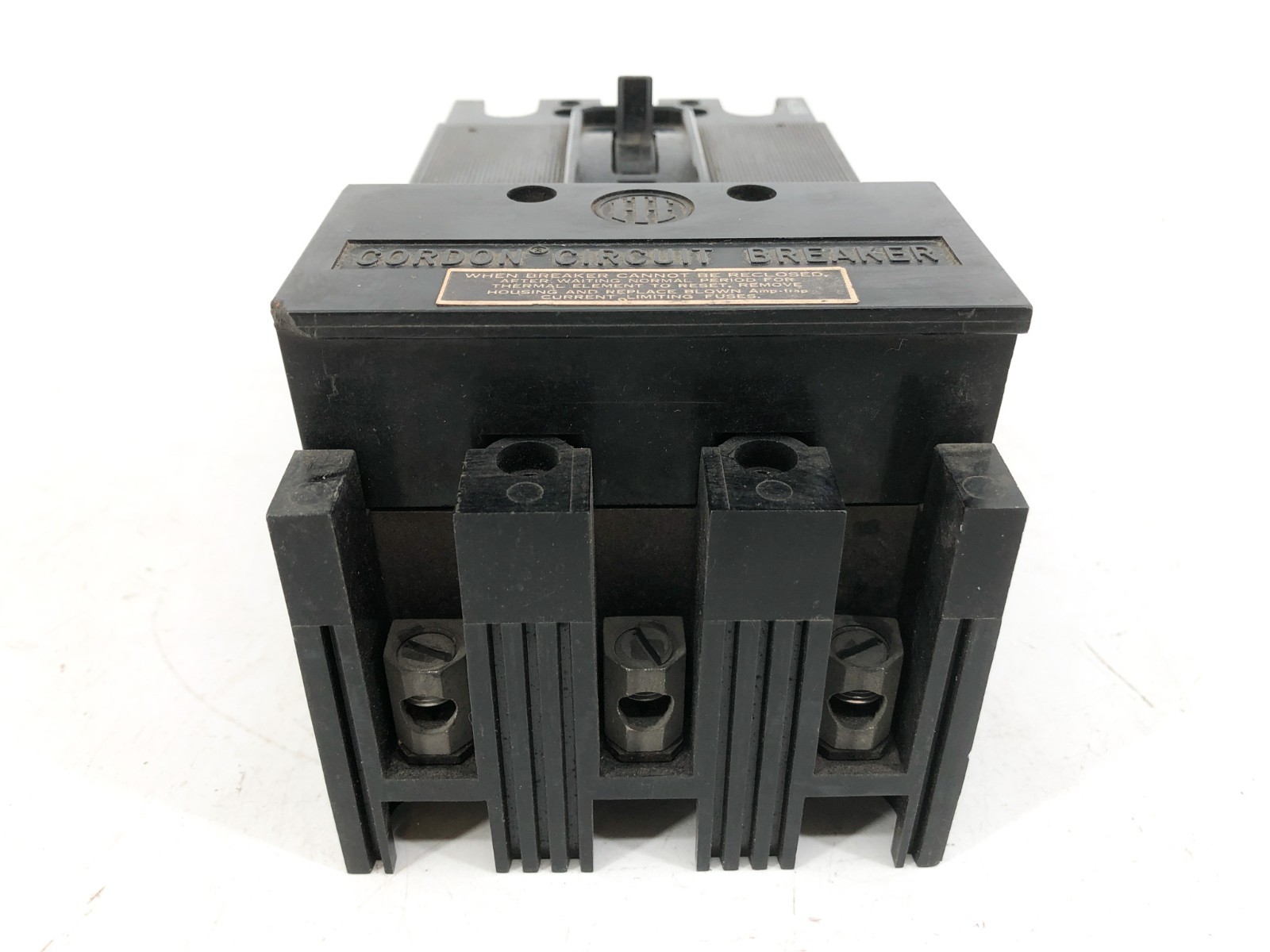 New ITE CE3B030 Circuit Breaker 30A 600VAC 3P – No Box