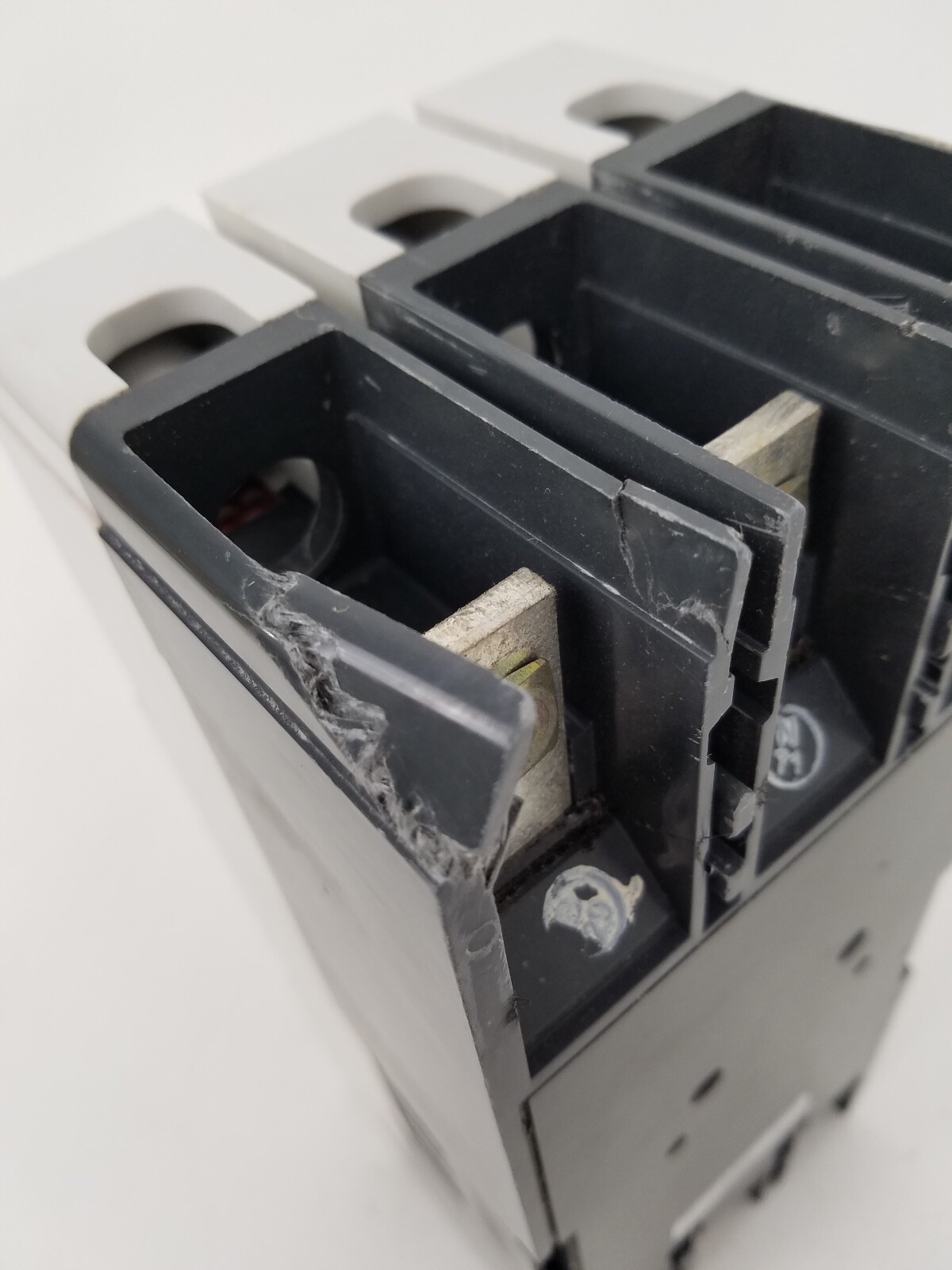 JD3250F Eaton 250A Circuit Breaker Frame – Next Day Option – Flaw – New