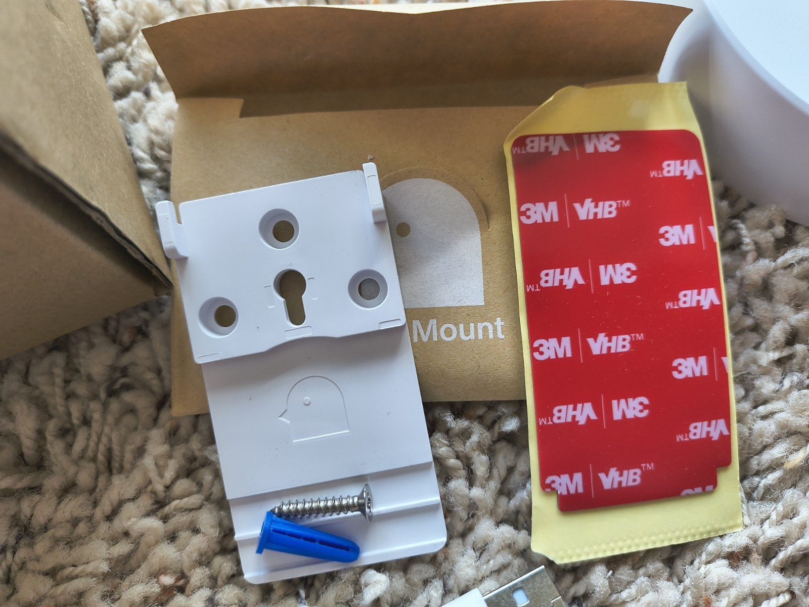 Birdie 2.0 Design Indoor CO2 Monitor Wood Denmark Designed House Burping NEW!