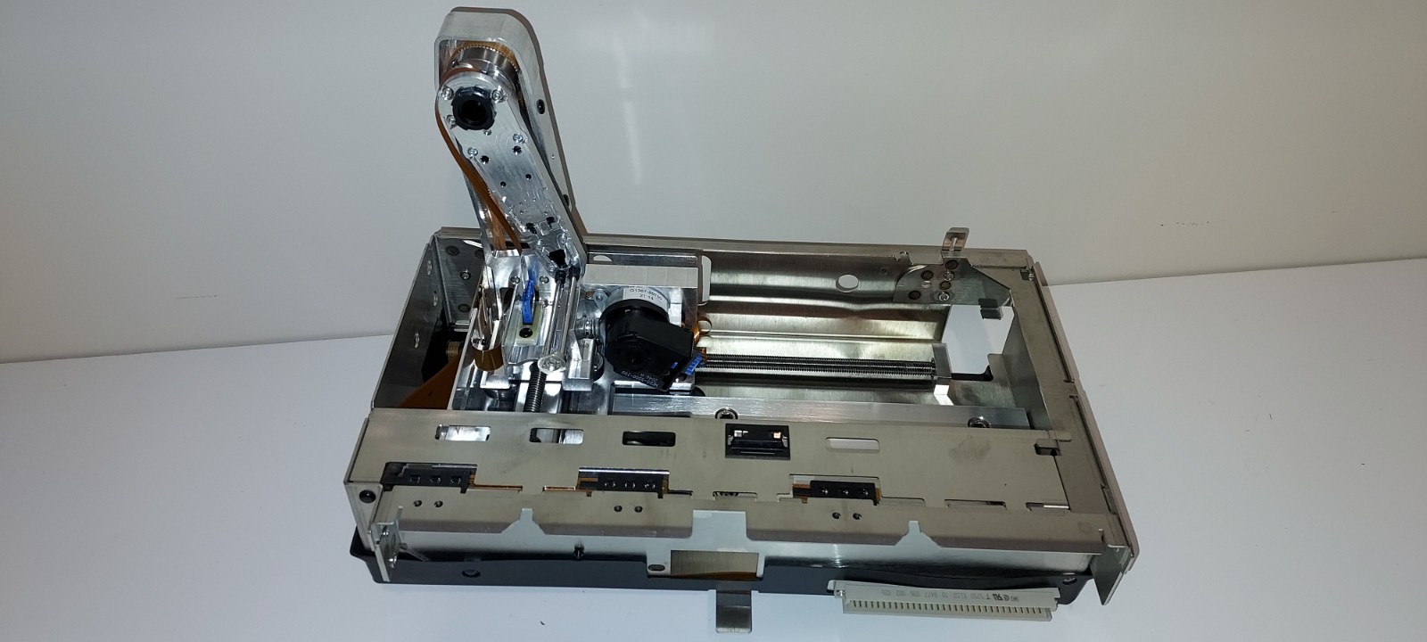 Agilent Technologies G1367-60059 Sample Transport Core For Refurb Or Repair