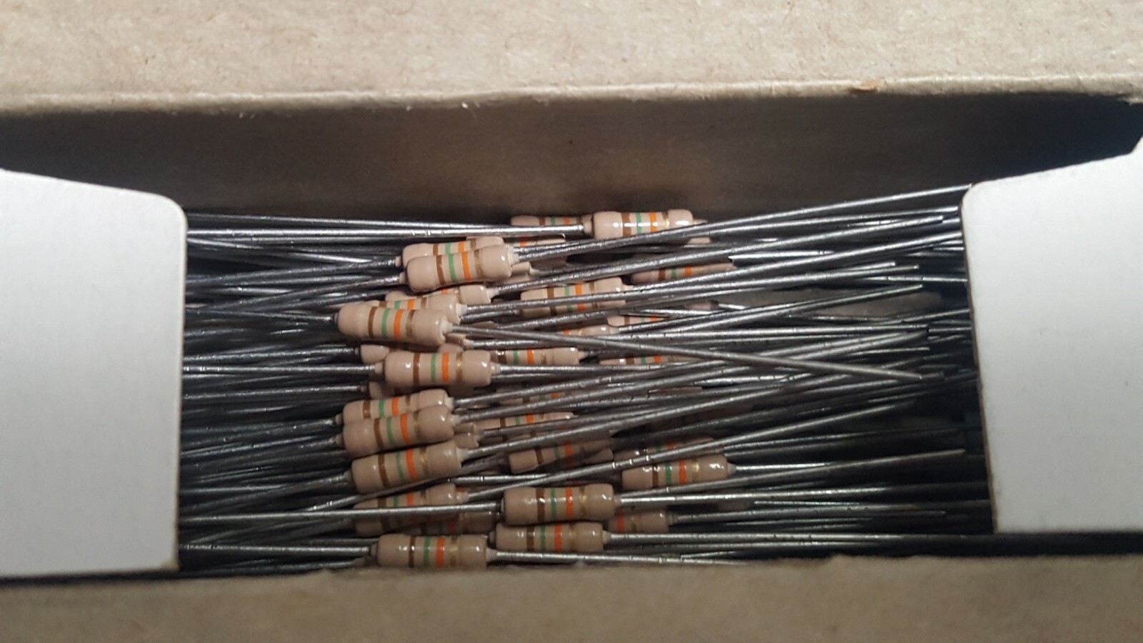 ( 100 Pcs ) Resistor Color Band, 15K Ohm, 5%, 0.25W, 1/4W, MEPCO, 5043CX15K00J