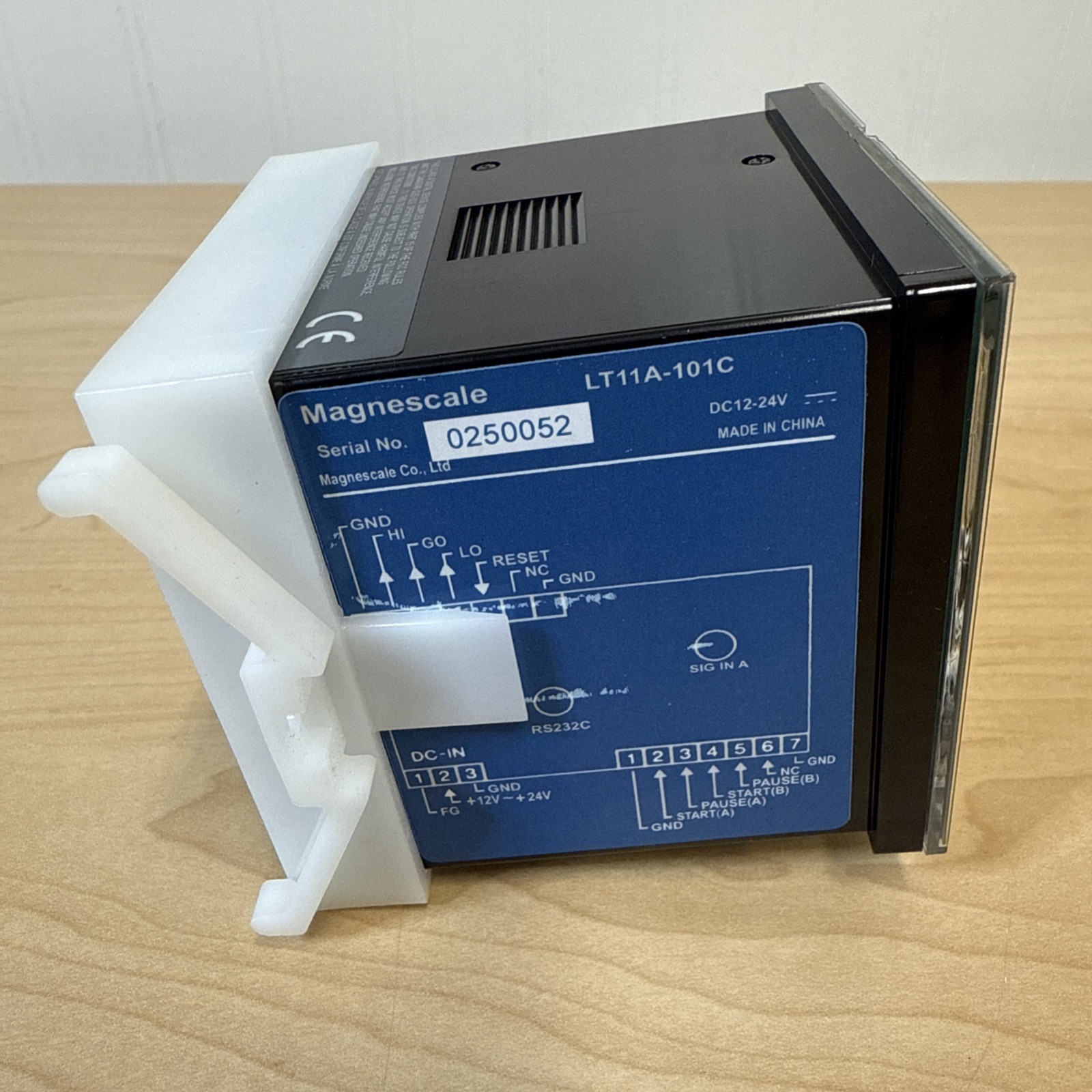NEW! Magnescale LT11A-101C 1-Axis Display w/ Go/No Go and RS232 Output