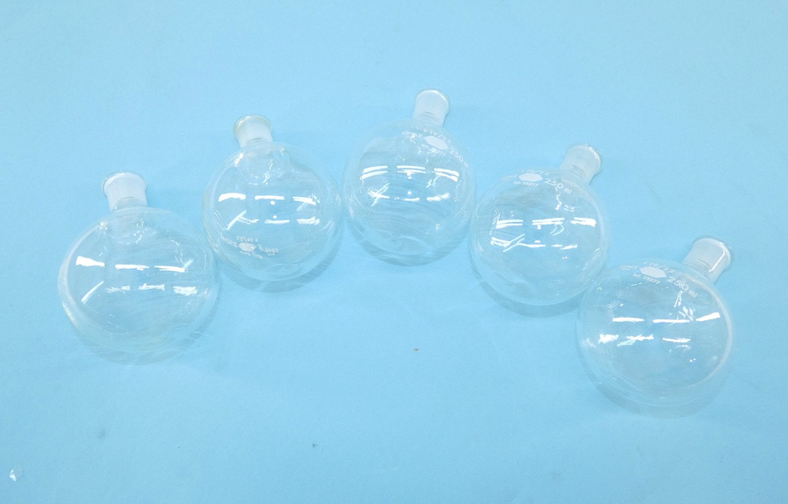 *Lot of 5* DWK Kimble Kimax 25277 19/22 Short Neck Round Bottom Boiling Flask…