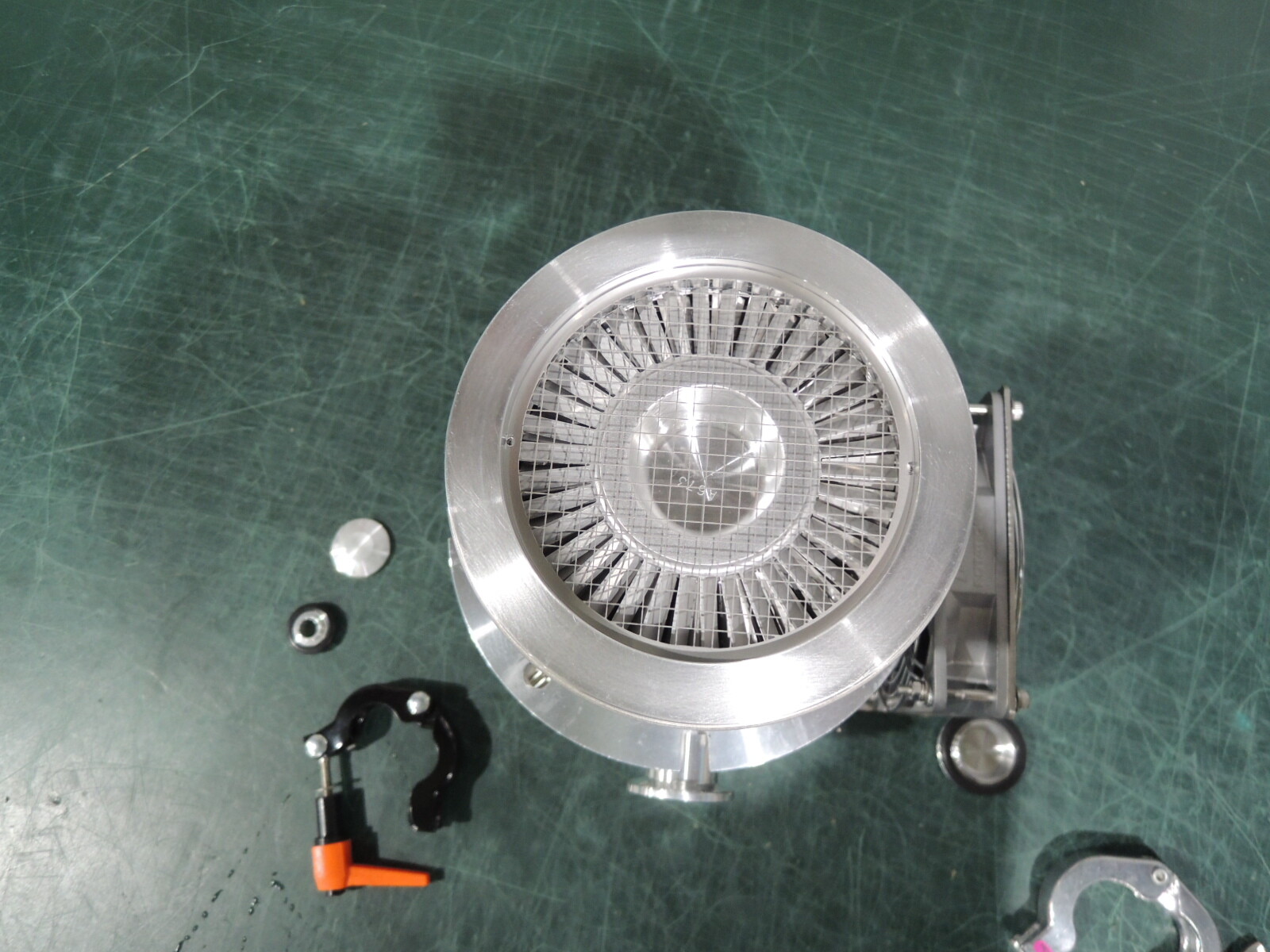 SHIMADZU Turbo Pump TMP-203M-G1 & TMP Power Unit EI-D203M & Cable