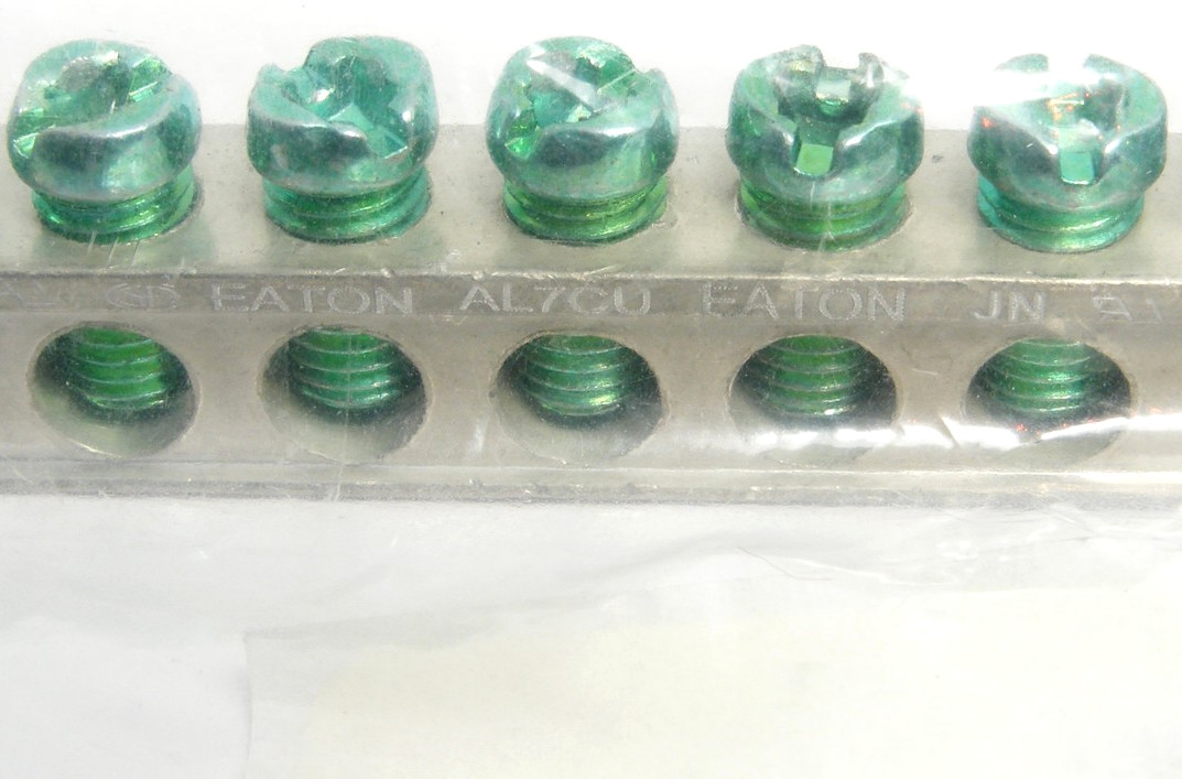 NEW SEALED Eaton Cutler-Hammer GBK14 Ground Bar Kit, 14-Terminal, 14-4 AWG Cu/Al