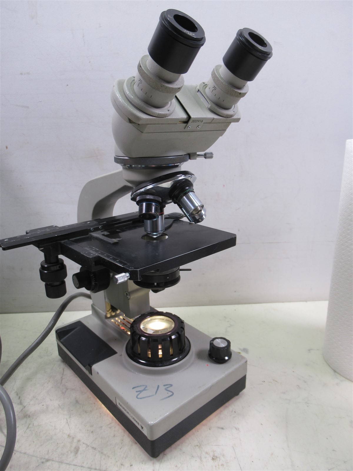 Bausch & Lomb KHS Binocular Microscope with 4 Objective Lenses 2 Eyepieces
