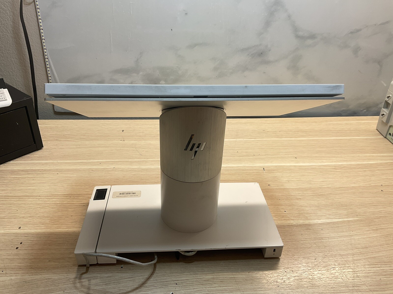 HP Engage One All-in-One System Model 145/FOR PARTS /JUA1248