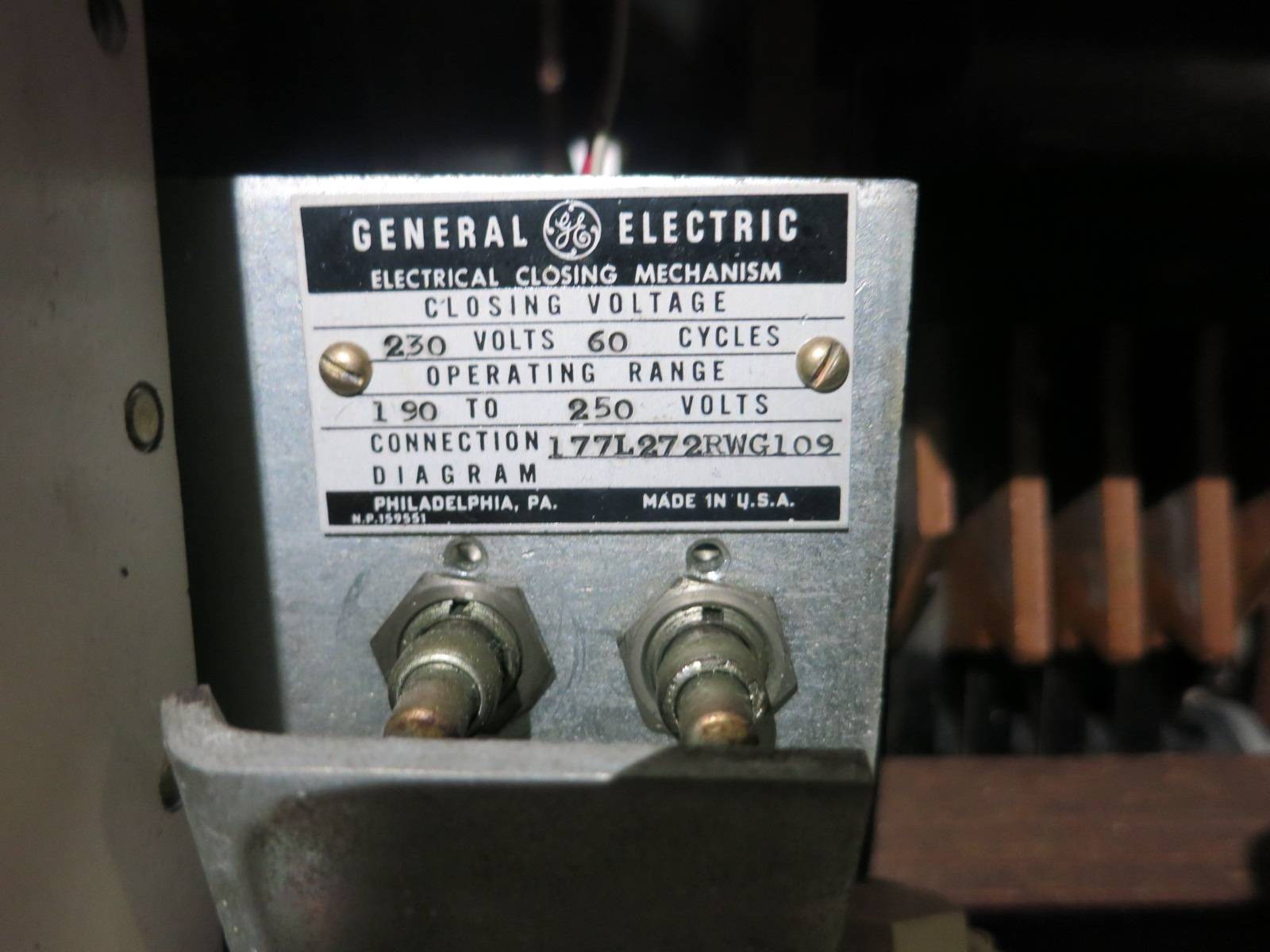 GE AK-2A-100S-2 4000A w AC Pro Trip Unit Breaker General Electric 4000 Amp 100 S