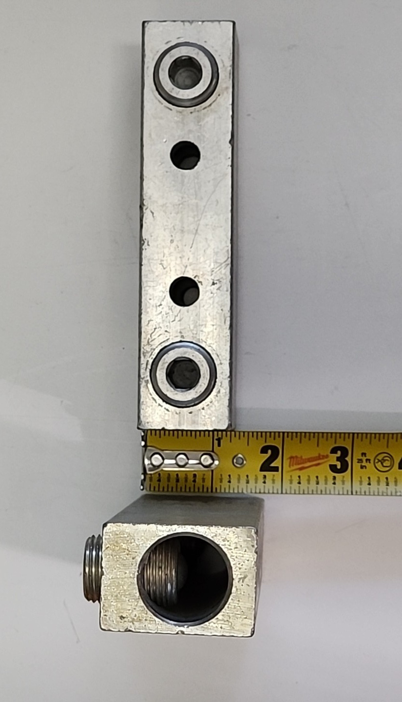 2x ILSCO CU9AL CMC SR-752 750KCMIL-1 HEAVY DUTY TWO WIRE TERMINAL LUG [2ES1-1]