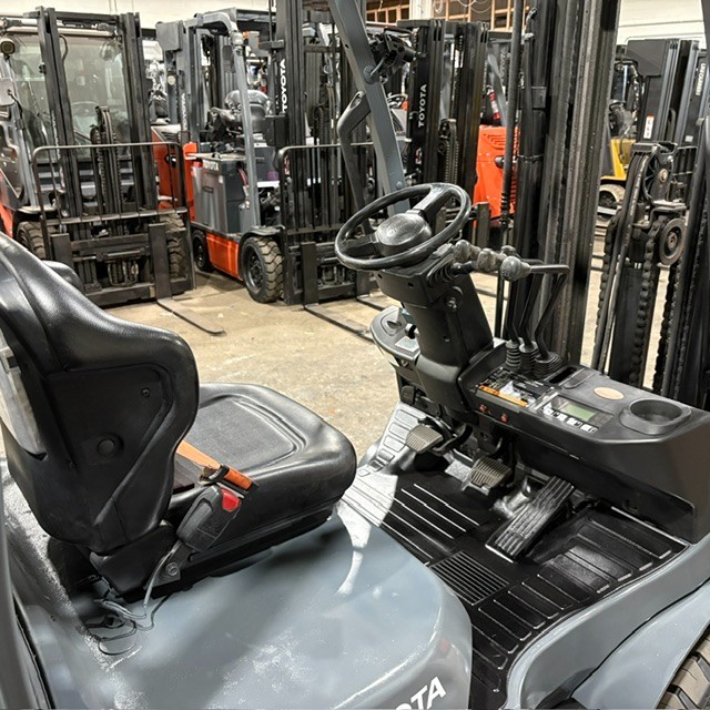 2020 Toyota 8FGCU30 6000lb Used LP Gas Forklift Triple Mast Sideshift 4638 Hours