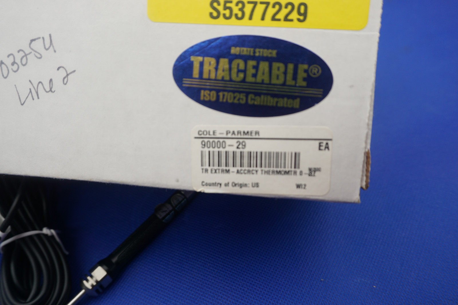 Cole-Parmer -90000-29 – Traceable Extreme Accuracy Thermometer