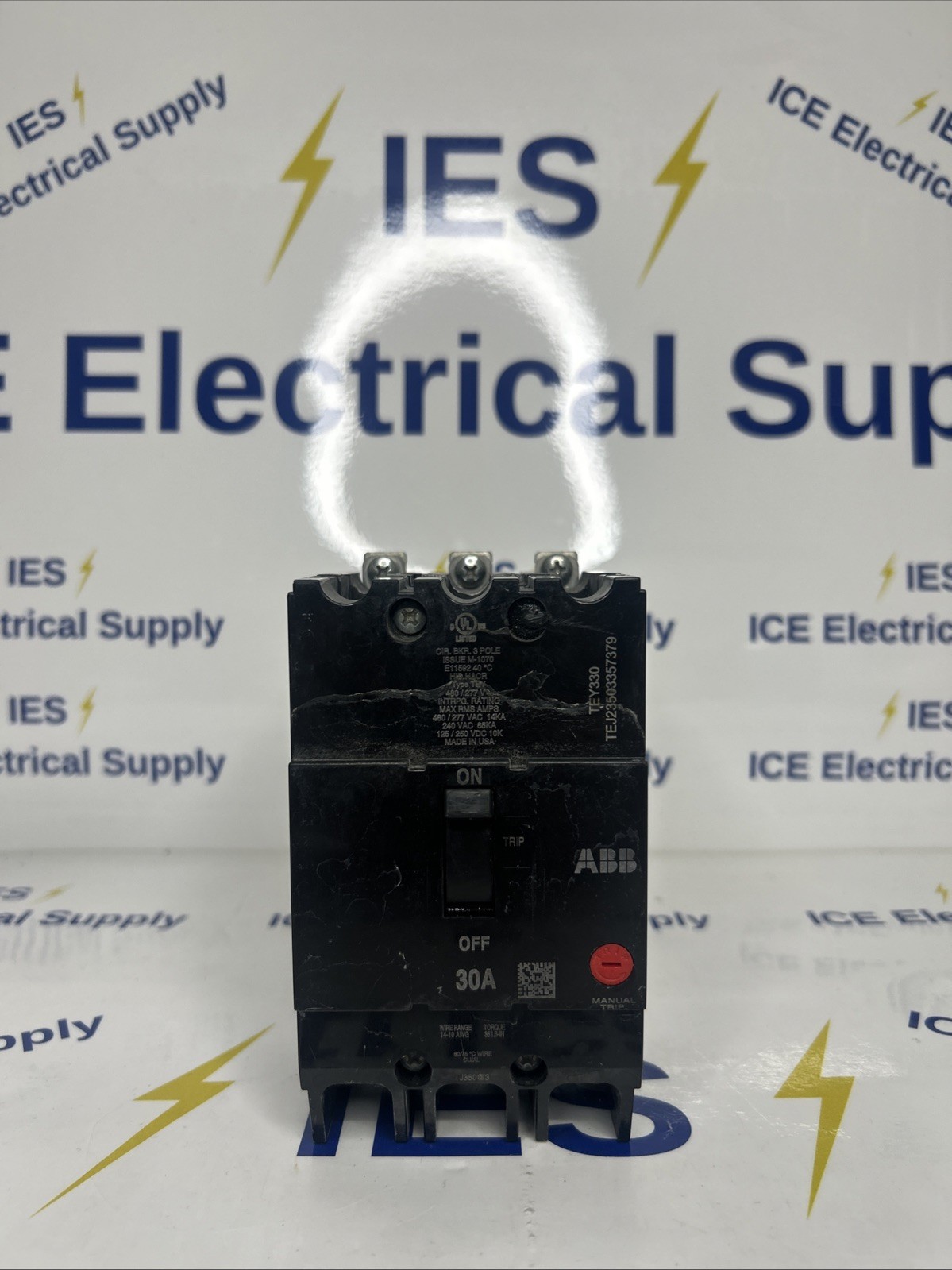 ABB CAT: No. TEY330 30 A 3 P Circut Breaker