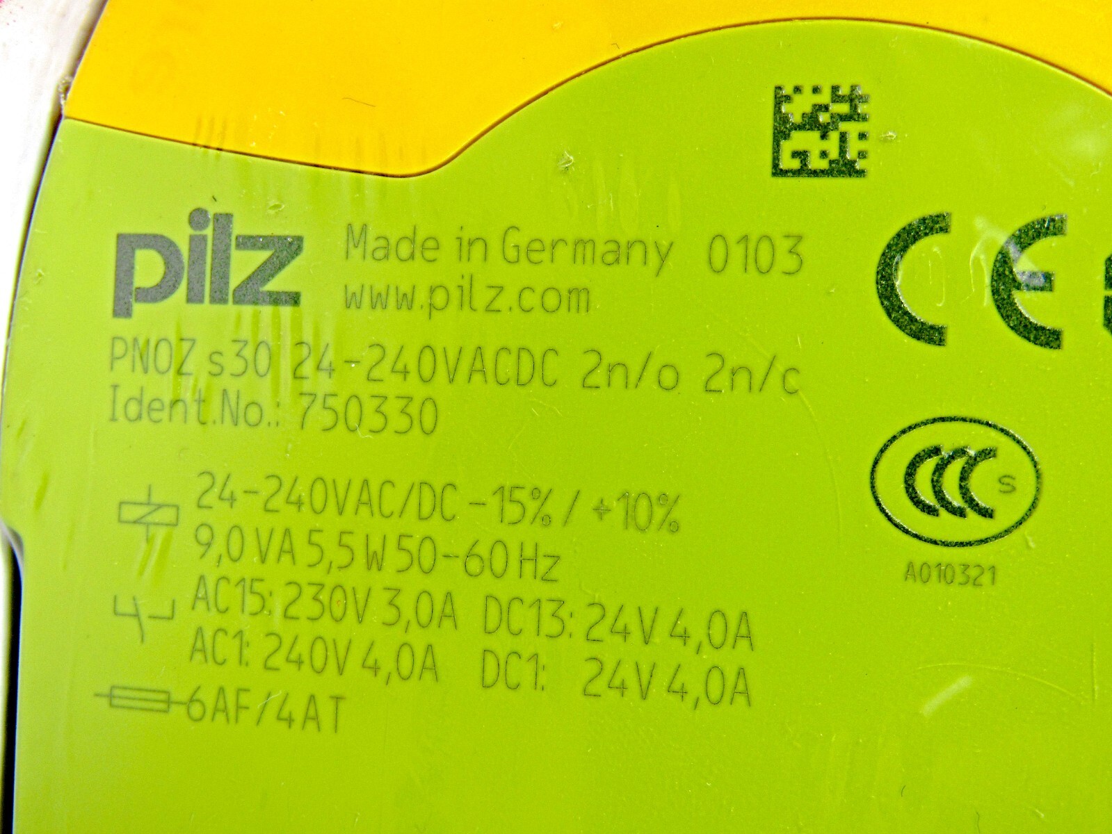 SEALED new PILZ 750330 / 750330 SAFETY RELAY SUP REV PNOZ S30 24-240 VAC DC