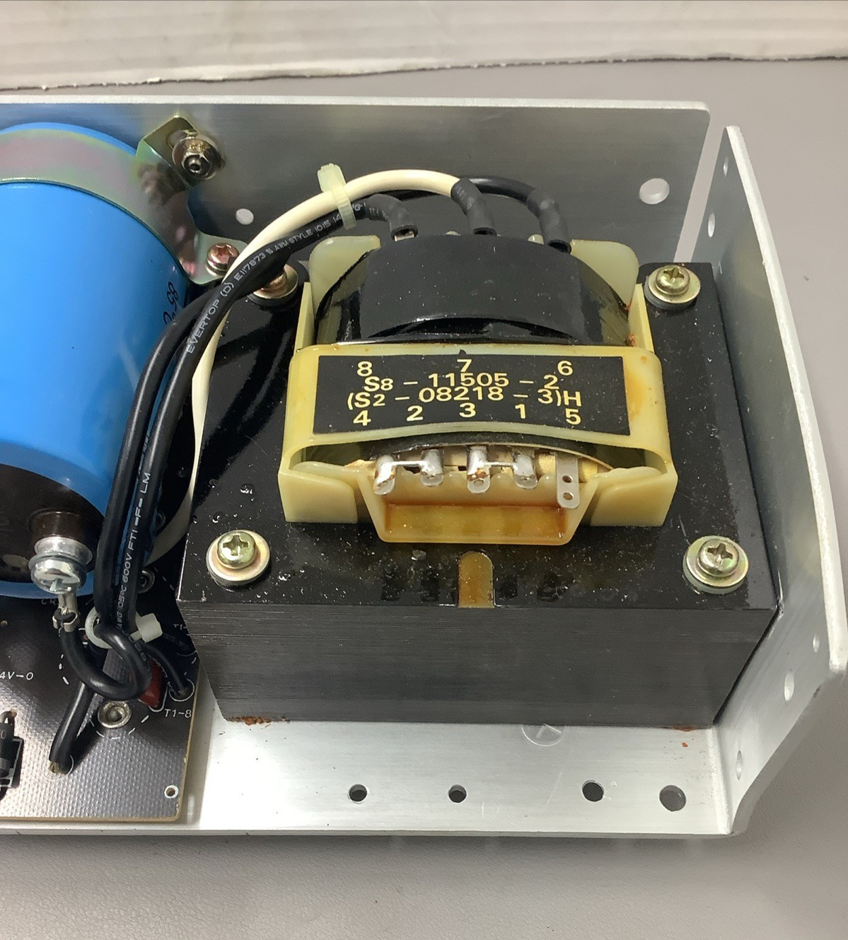 Astec America 73-385-012 ACV 15N6 Power Supply 15V 6A (b219)