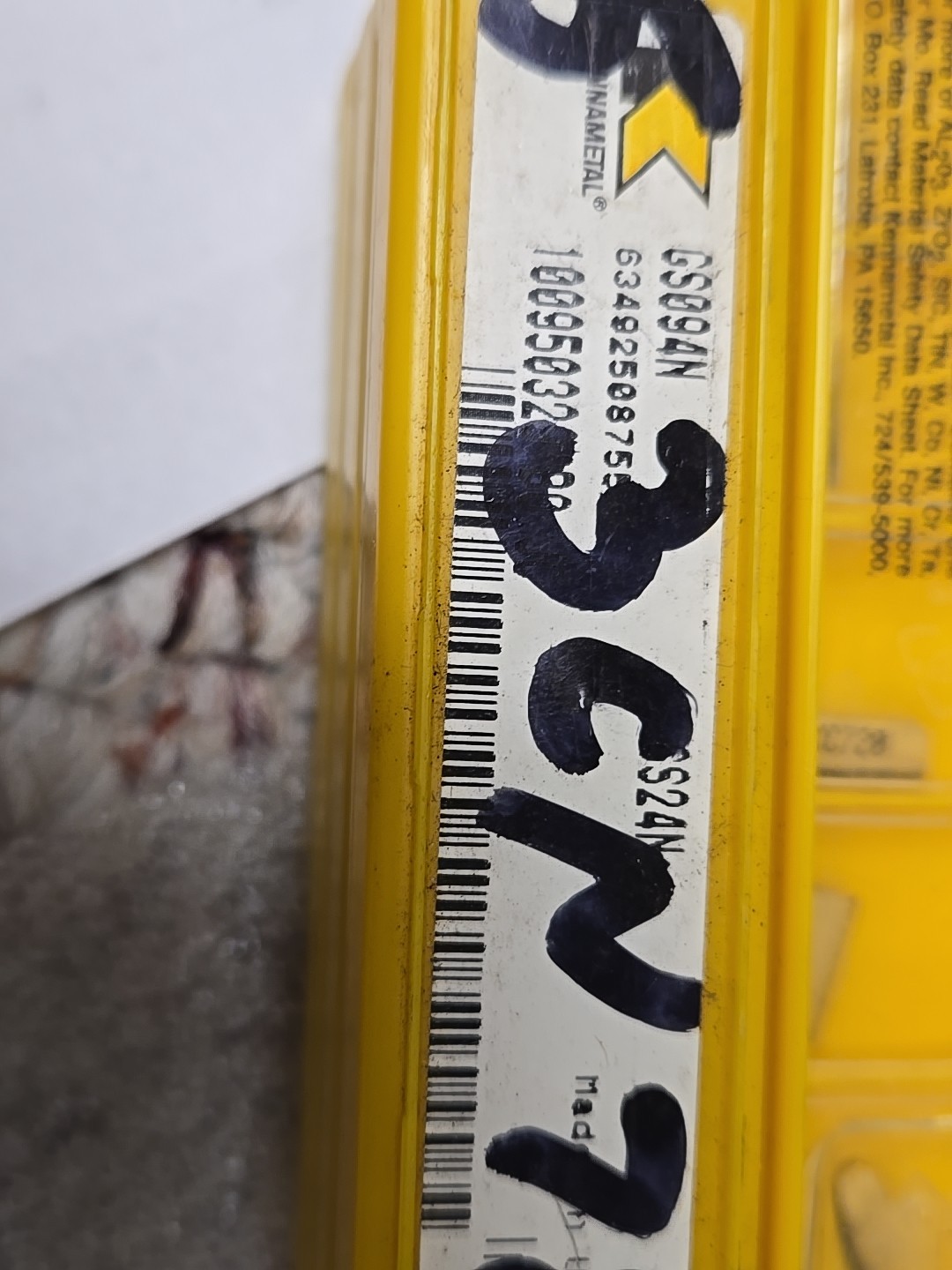 New Pack of 5 Kennametal, GS094N KC720 Carbide Inserts