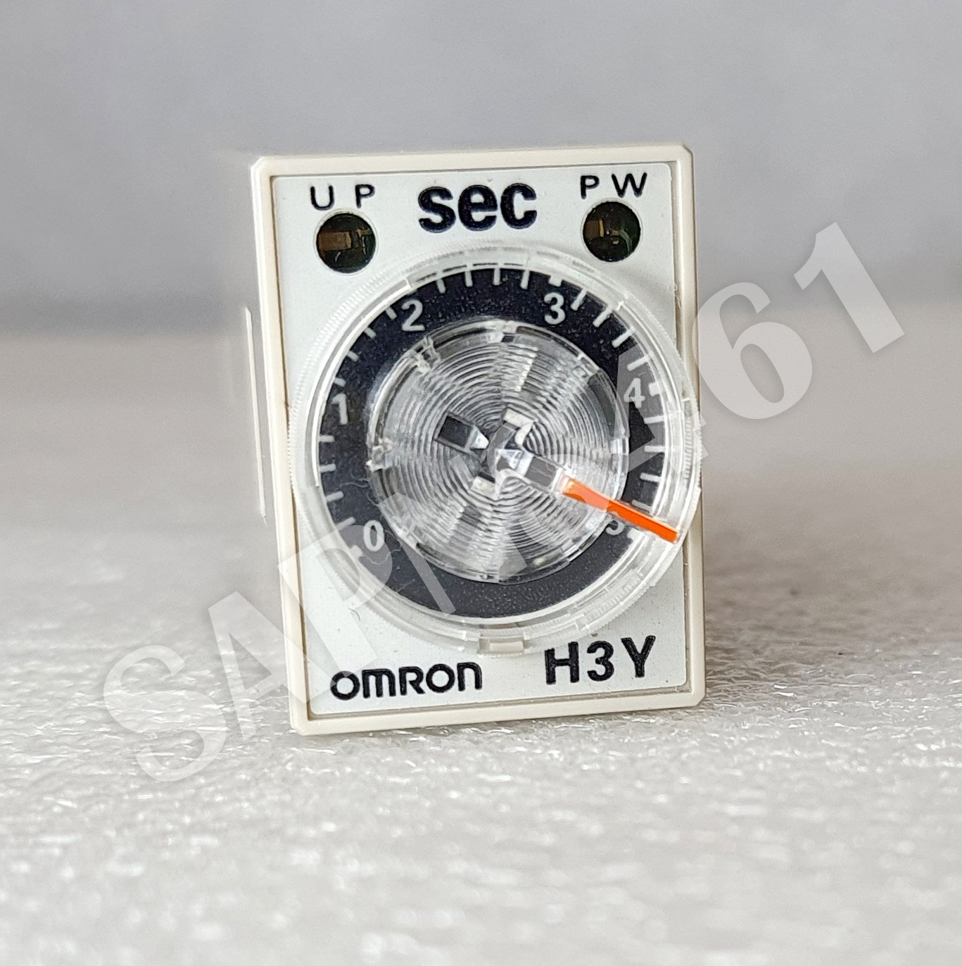 Omron H3Y-2 Timer *200/230VAC *New in open Box*2 Pc Lot*