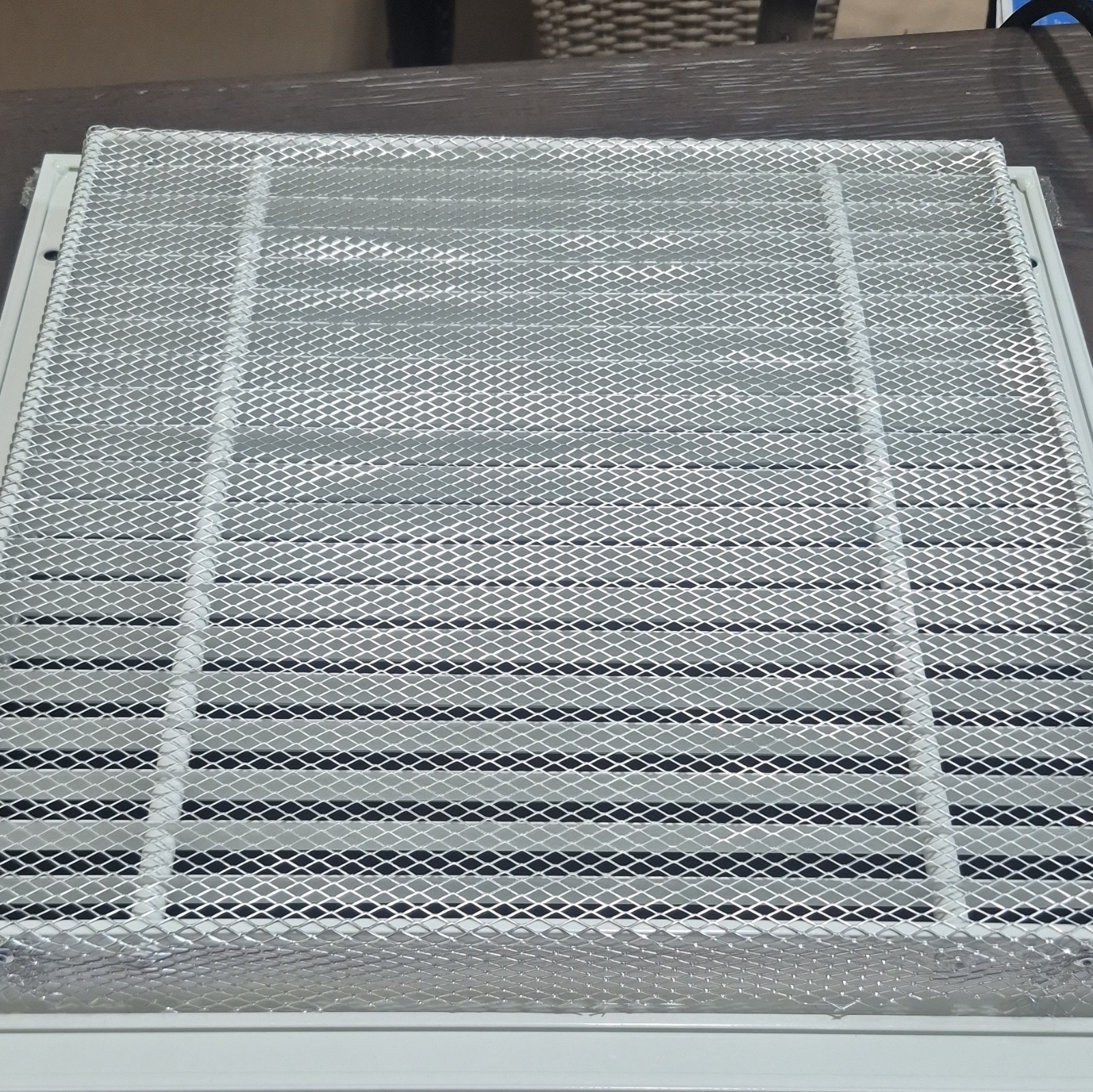Green Vent GV.CRG.1212 12×12 White Aluminum Square Vent Cover w/ Insect Mesh