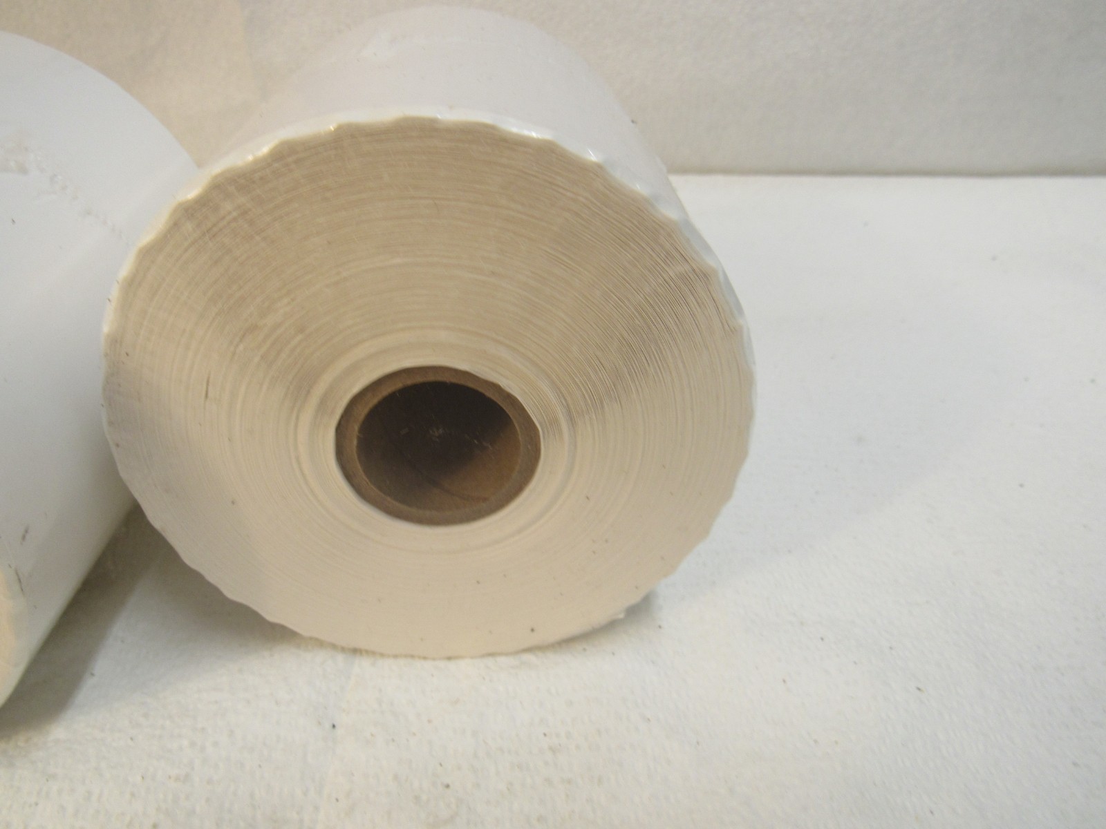 OnlineLabels 4″ x 6.75″ Thermal Roll Labels With Doc Tag RL2398DT