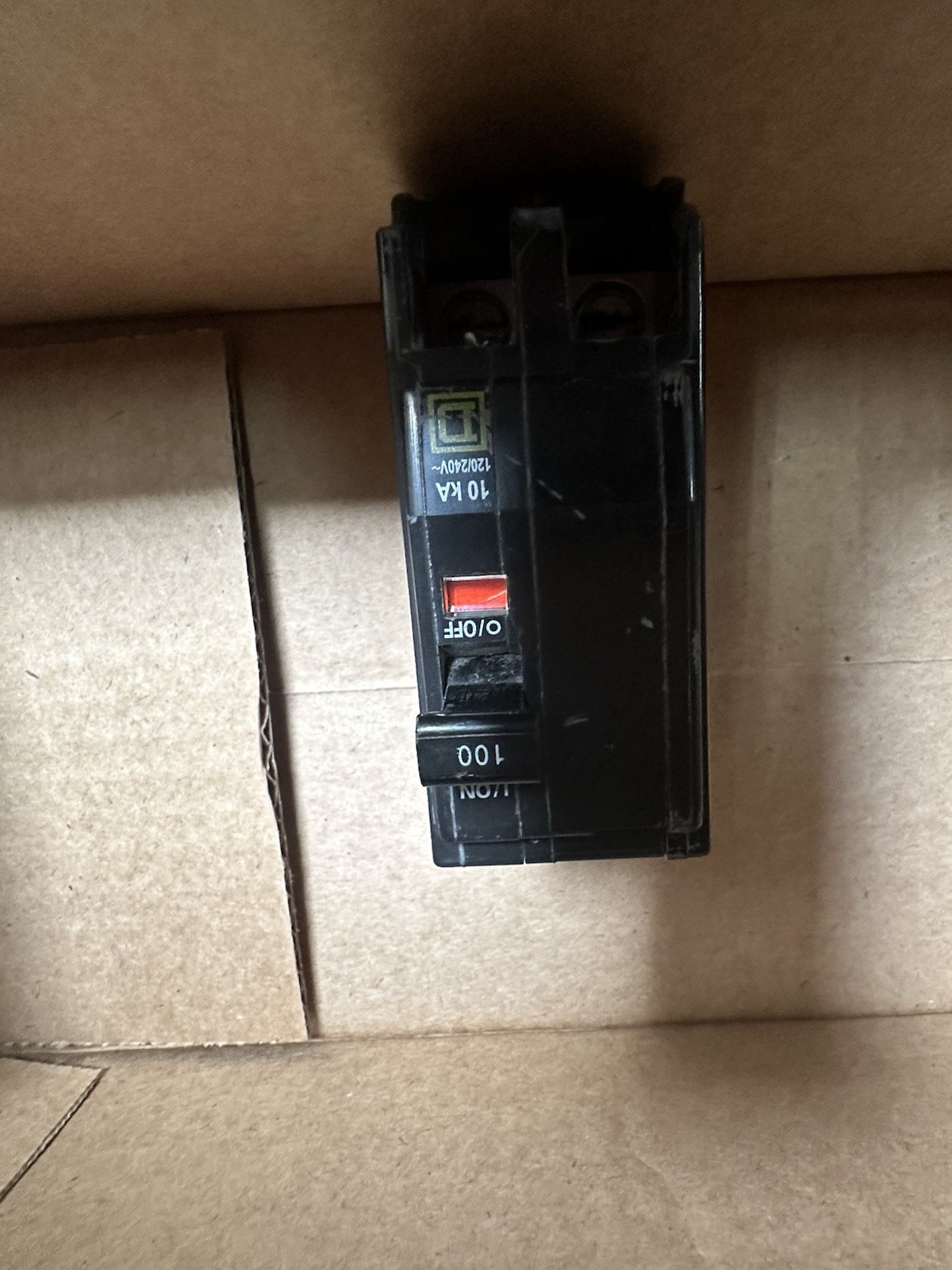 Lot Of 8 Breakers QO2100, QOB370, QOB250, AND QOB260 See Description Pull Outs