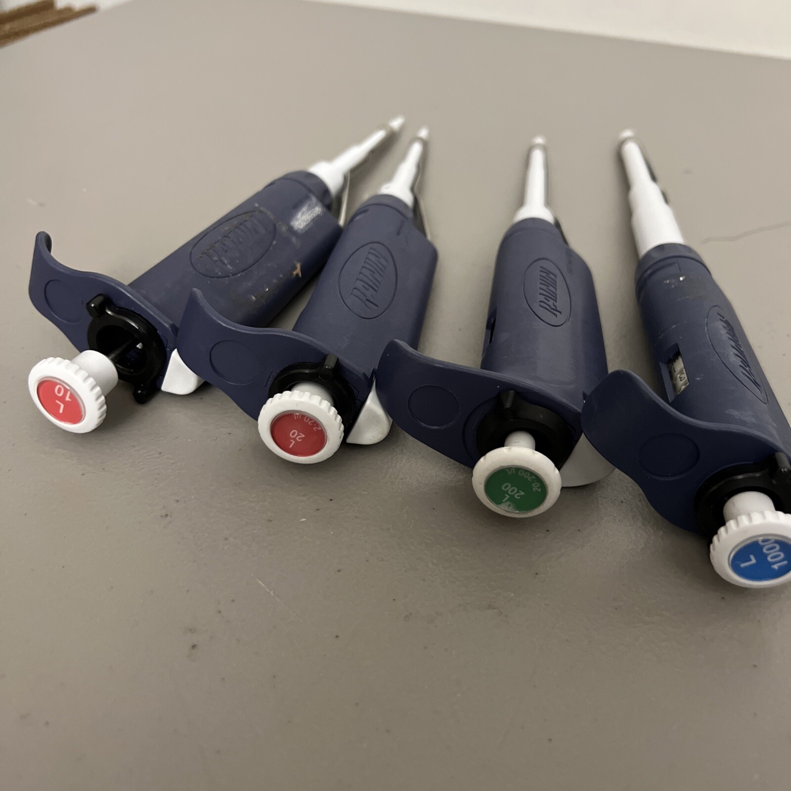 VERY NICE Set X4 Rainin Pipet Lite L10,L20,L200,L1000 LTS Pipette Pipetman