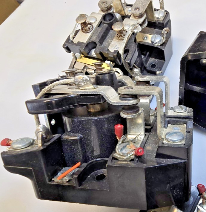 3 – Potter & Brumfield PRD11DY0-12 Power Relay 12VDC 1 Hp, 120 VAC/ 240 VAC 25A