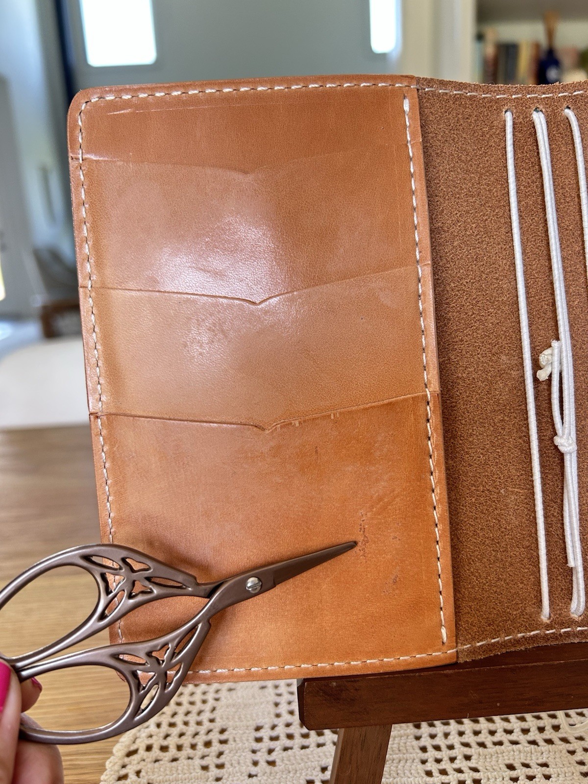 Chic Sparrow A6 Natural Veg Tan Leather Travelers Notebook 4 Notebook Elastics