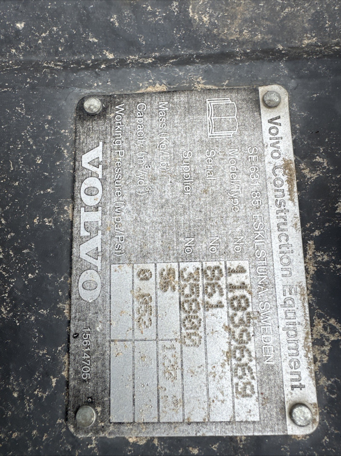 Volvo Mini Excavator Bucket 12 Inch 40 Mm Pin New 11839669