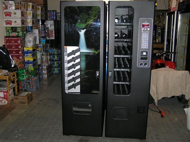 USI, FSI, WITTERN & VENDNET SNACK or SODA VENDING MACHINE B0600 KEY – New