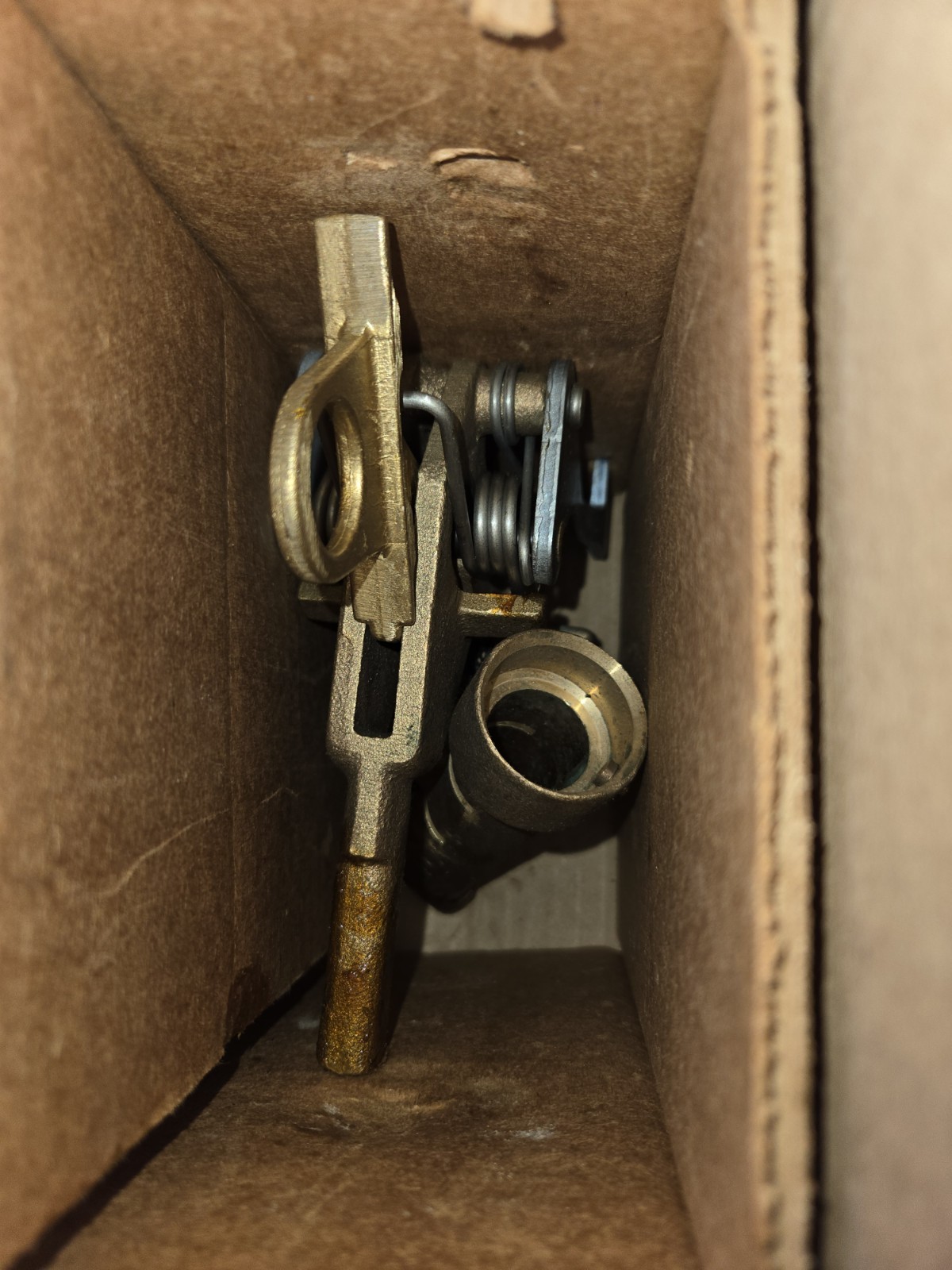 S&C Electric – SME-20 Fuse Unit End Fittings (Including Silencer) New