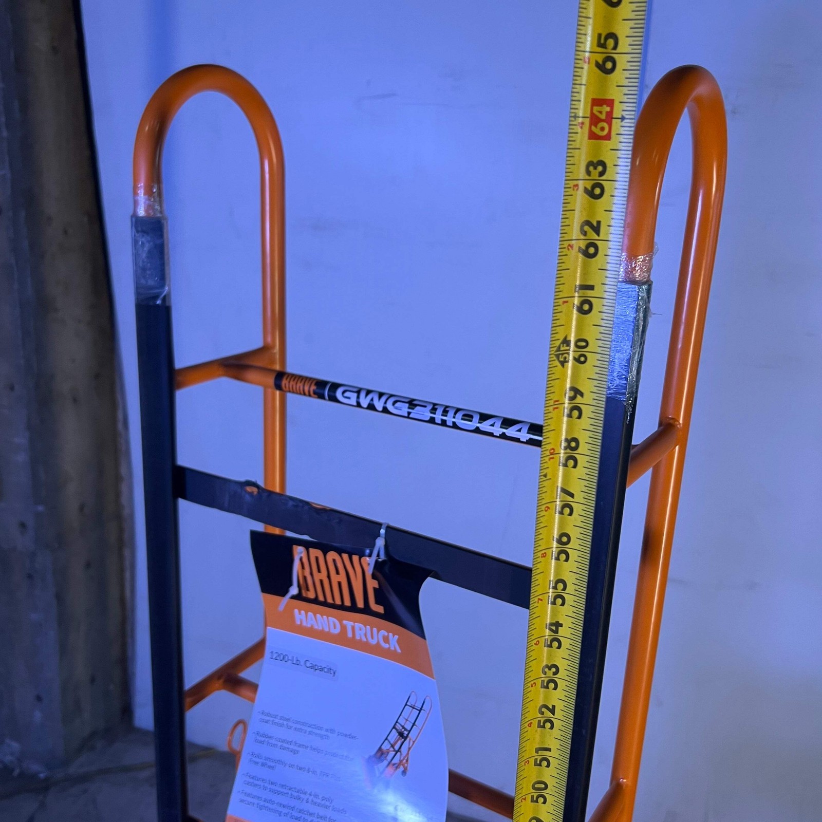 BRAVE Hand Truck 1200 Lb. Sz 17.5″W x 8″L x 65″H Orange GWG311044