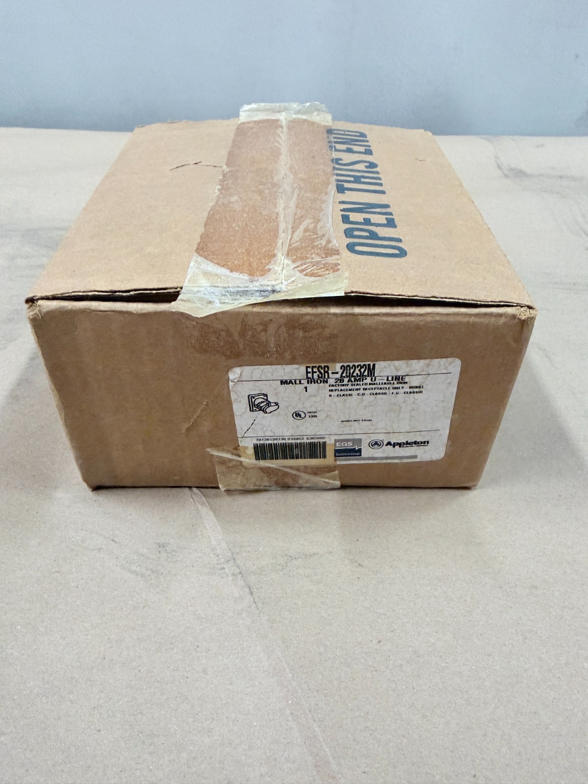 Appleton 20A Receptacle – EFSR-20232M
