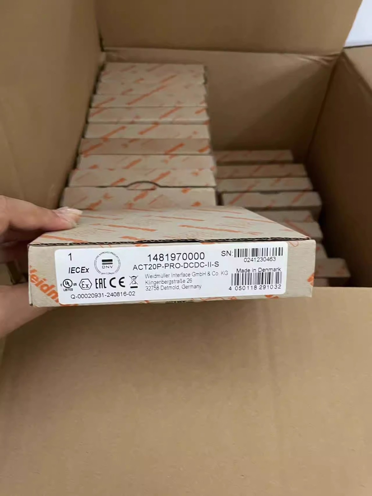 New Weidmuller Isolator 1481970000 Signal Isolator ACT20P-PRO-DCDC-II-S