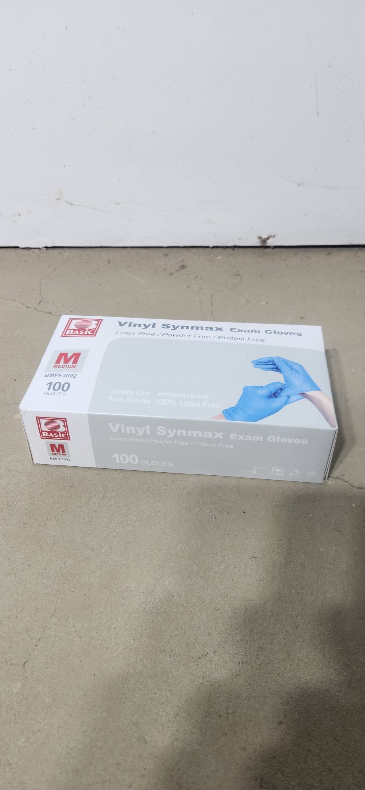 Basic Vinyl Synmax Exam Gloves Medium 100 Count Latex Free Powder Free BMPF 3002