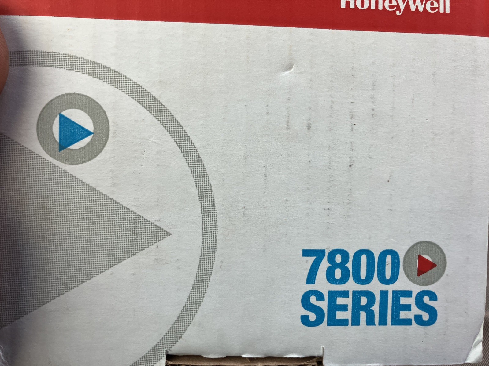 Honeywell S7800A2142 4-Line 7800 Series Keyboard Display Module