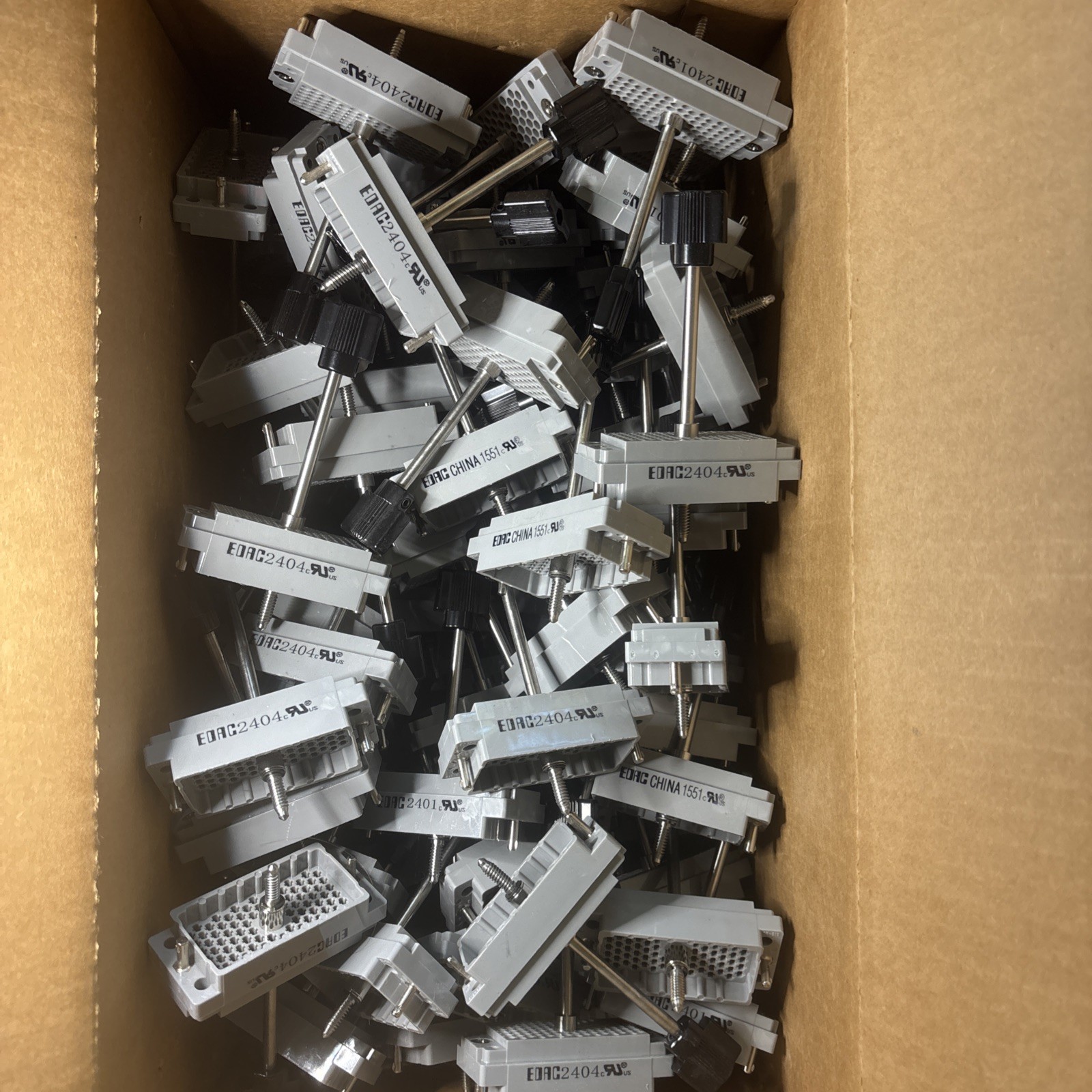 EDAC 516-90MAS – 90 pin Male Actuating Screw – ELCO 516-090-000-301