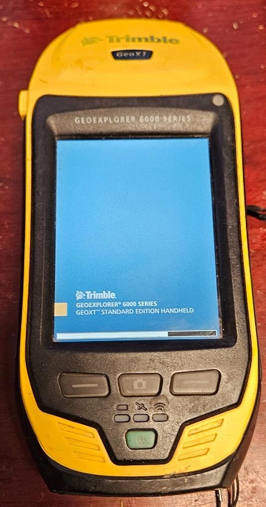 TRIMBLE GEOXH GEO XH GEOEXPLORER 6000 SERIES WORKS GREAT NO BATTERY ! AL