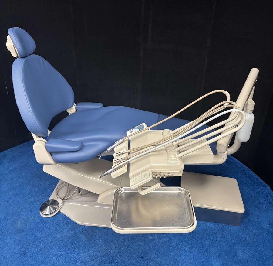 ADEC 1040 Chair w/ Radius Euro Delivery, Vector Electric Handpiece System, Vinyl